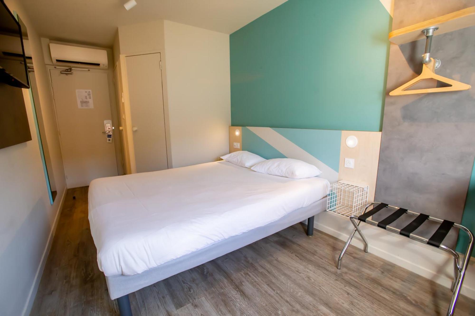 Double Room,1717050846:JPEG