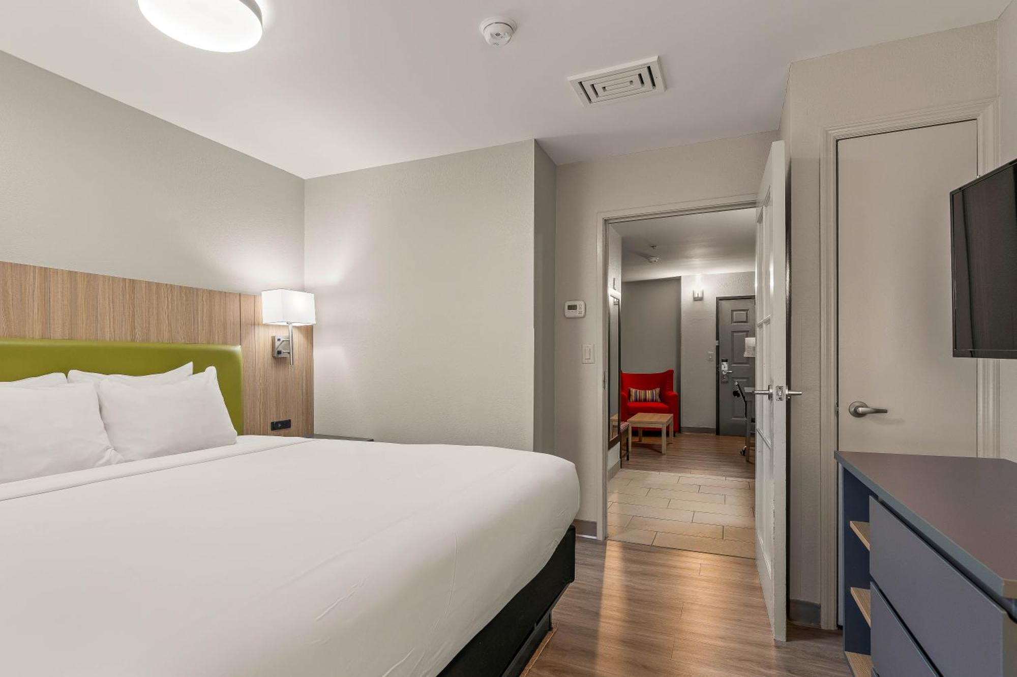 Double Room Two Double Beds Accessible or Non-Smoking