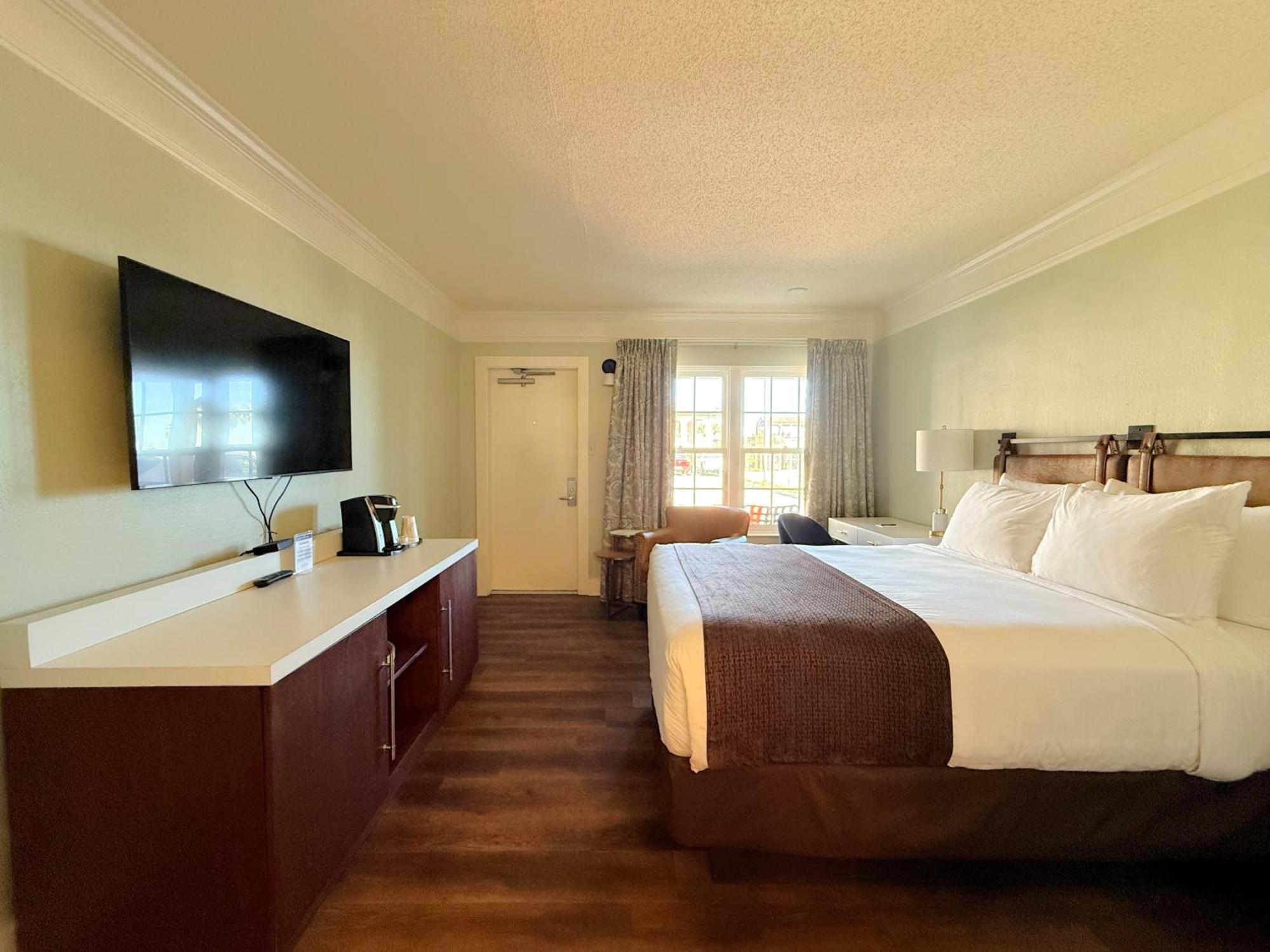 Queen Room Disability Access