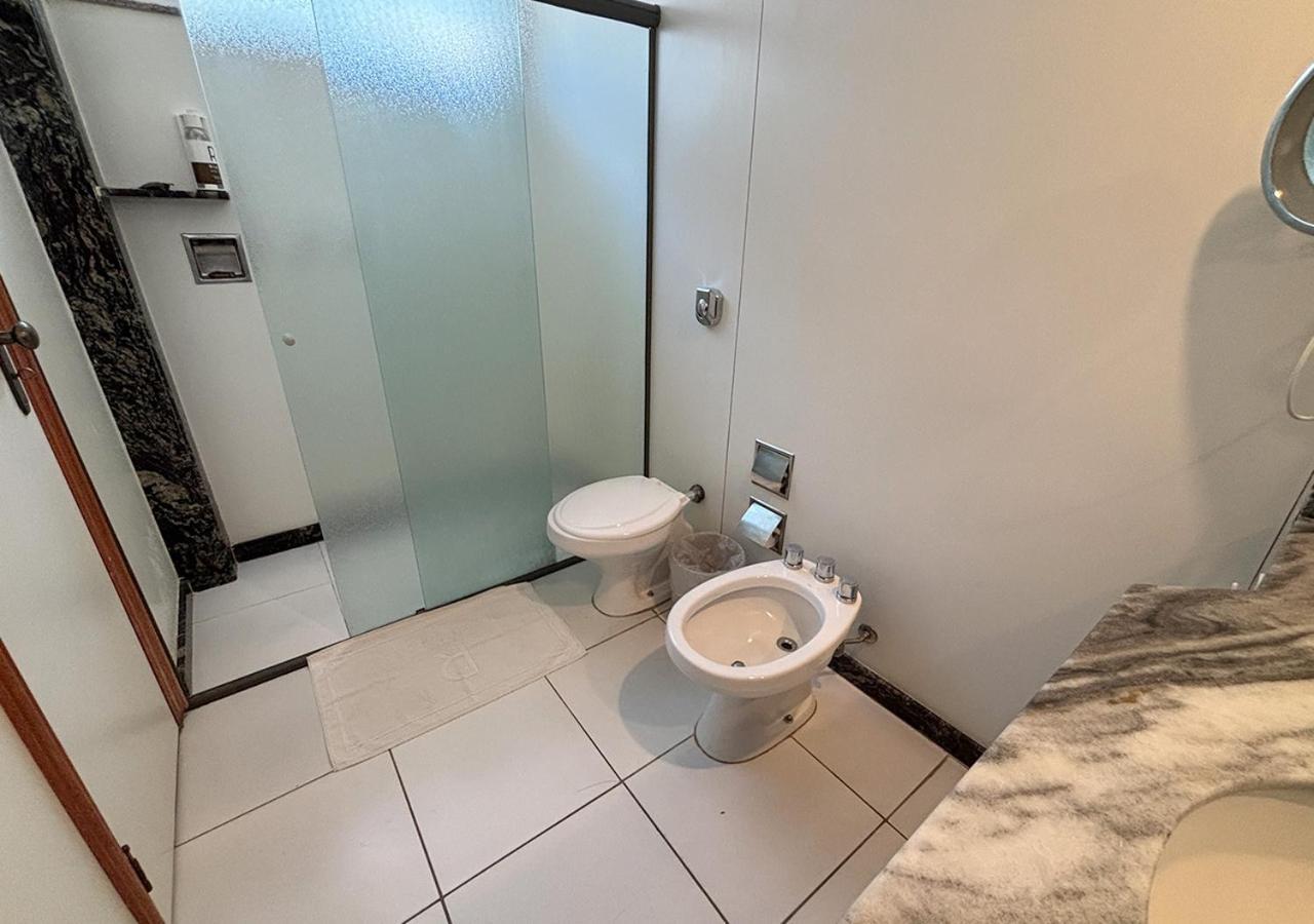 Quarto Triplo Superior com 3 Camas Individuais