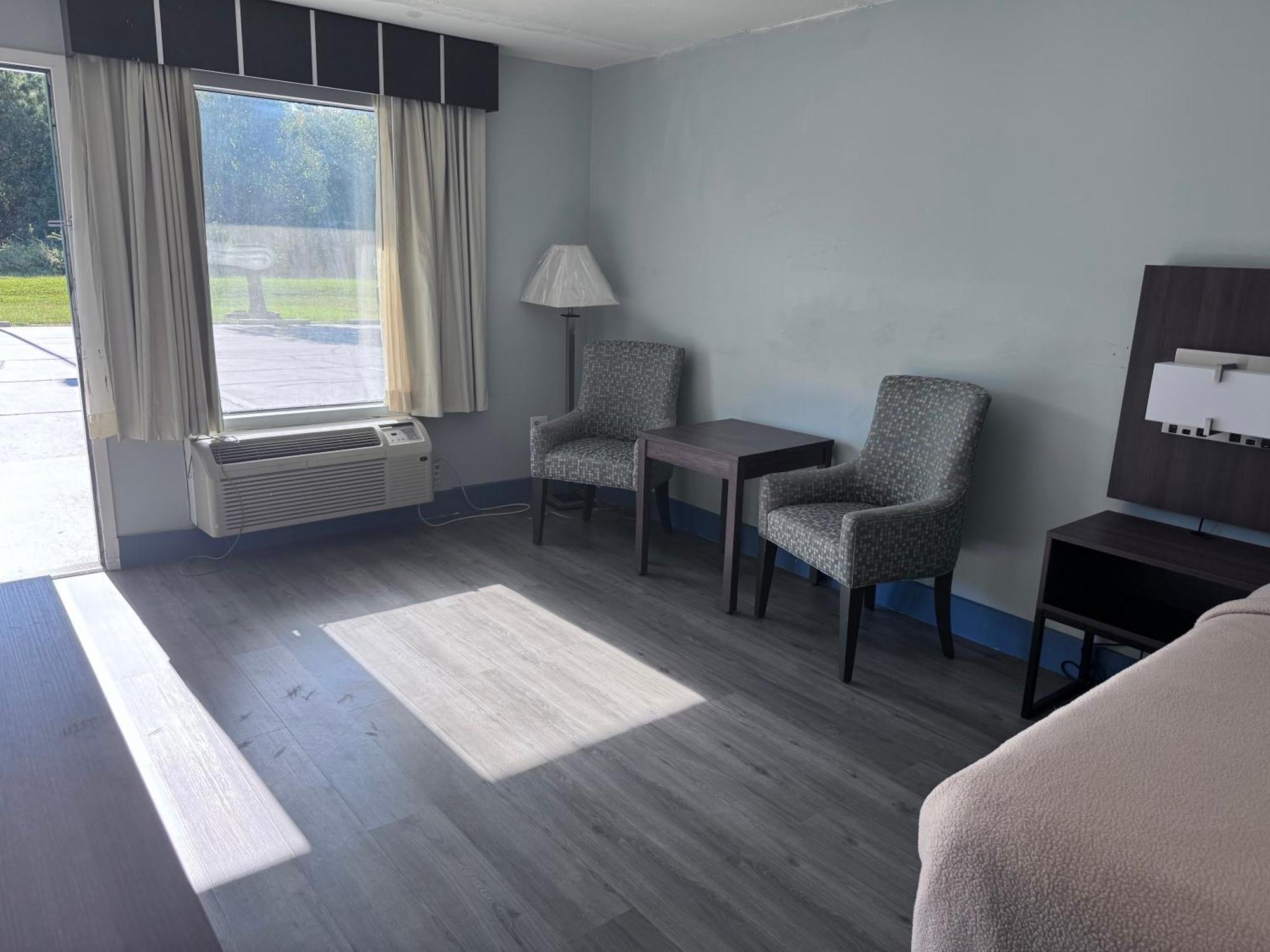 Deluxe Single Room,1717058771:JPEG
