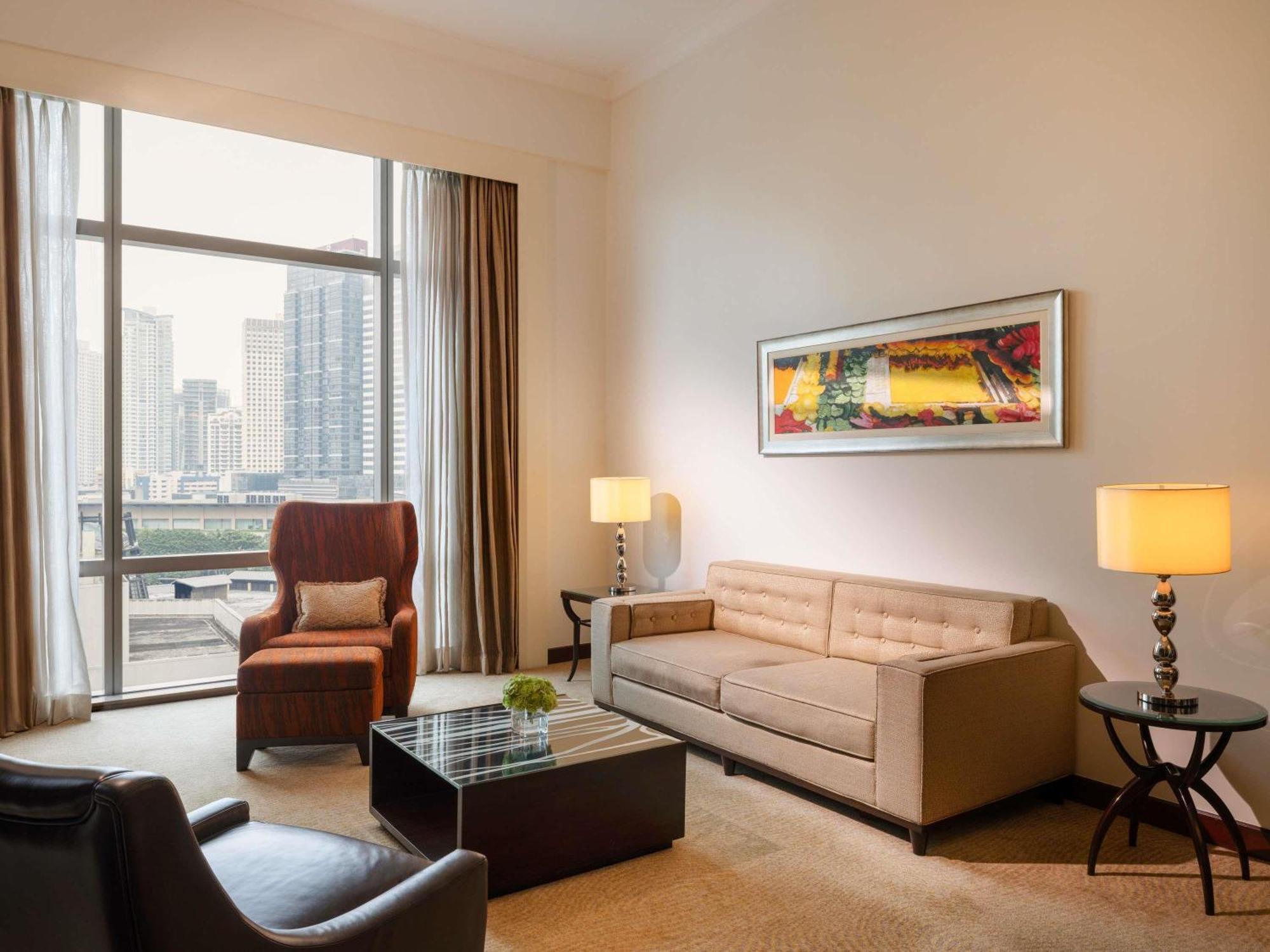 Fairmont Gold Corner Suite,1765327626:JPEG