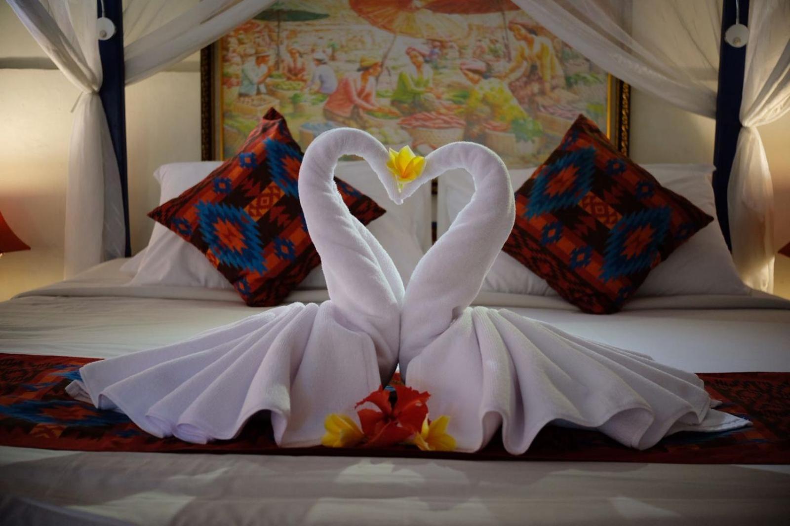 Duplex Star Room