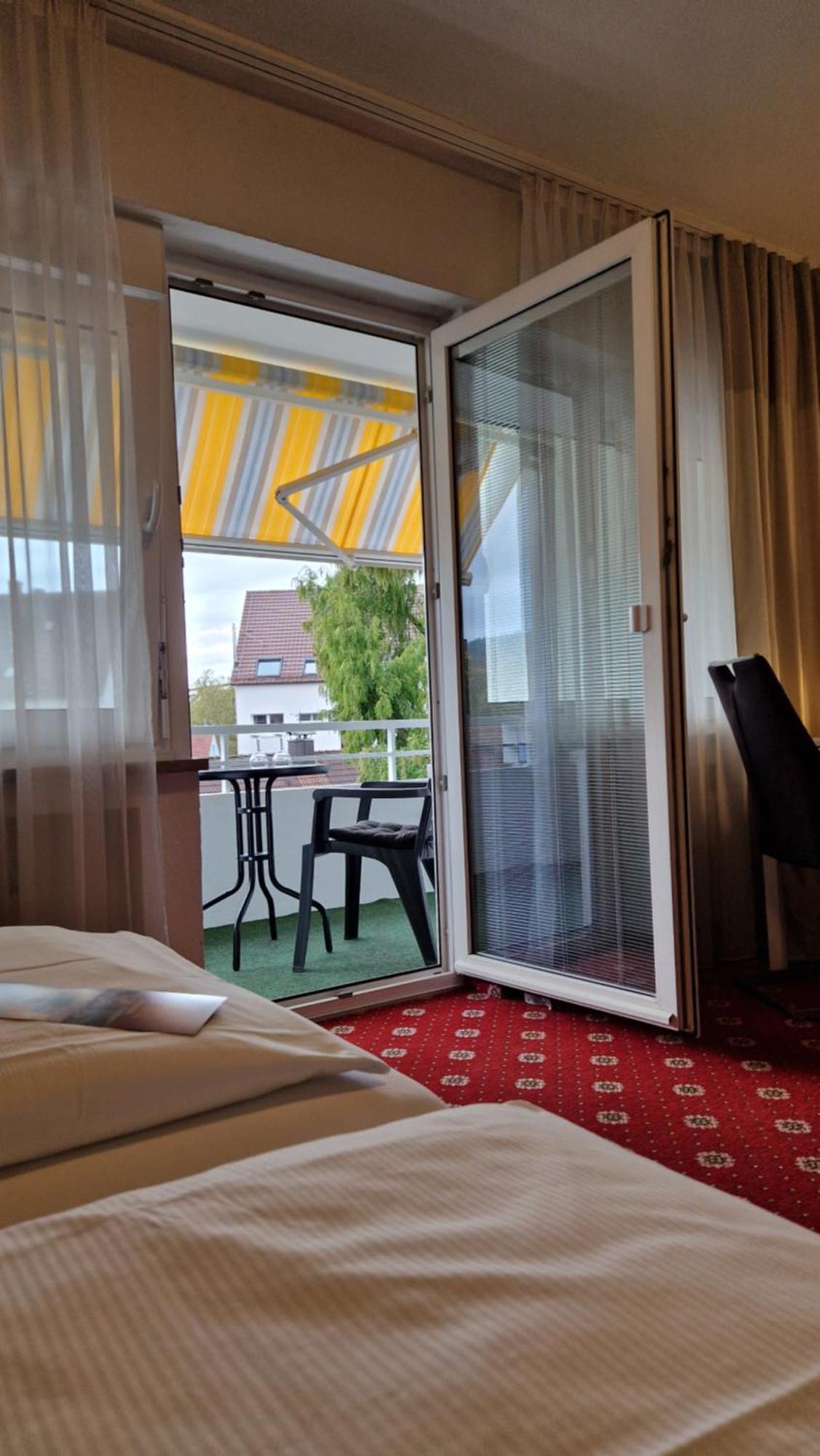 Double Room Extra Bed Balcony