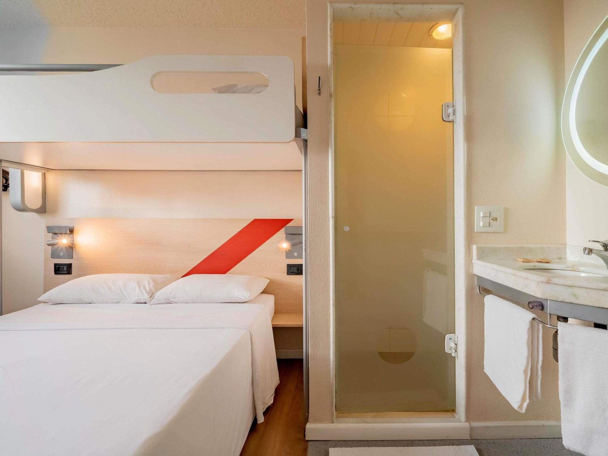 Superior Room One Double Bed One Single Bed