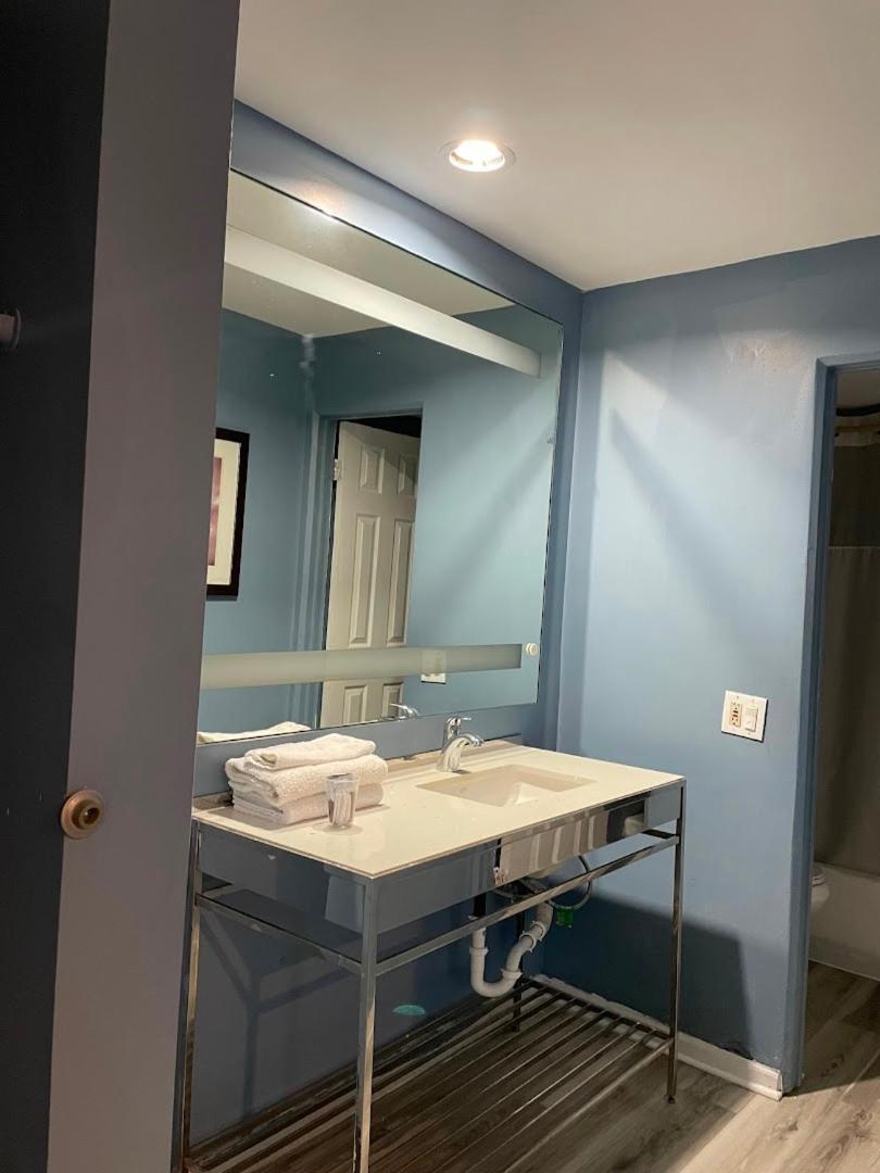 Double Room,1731563211:JPEG