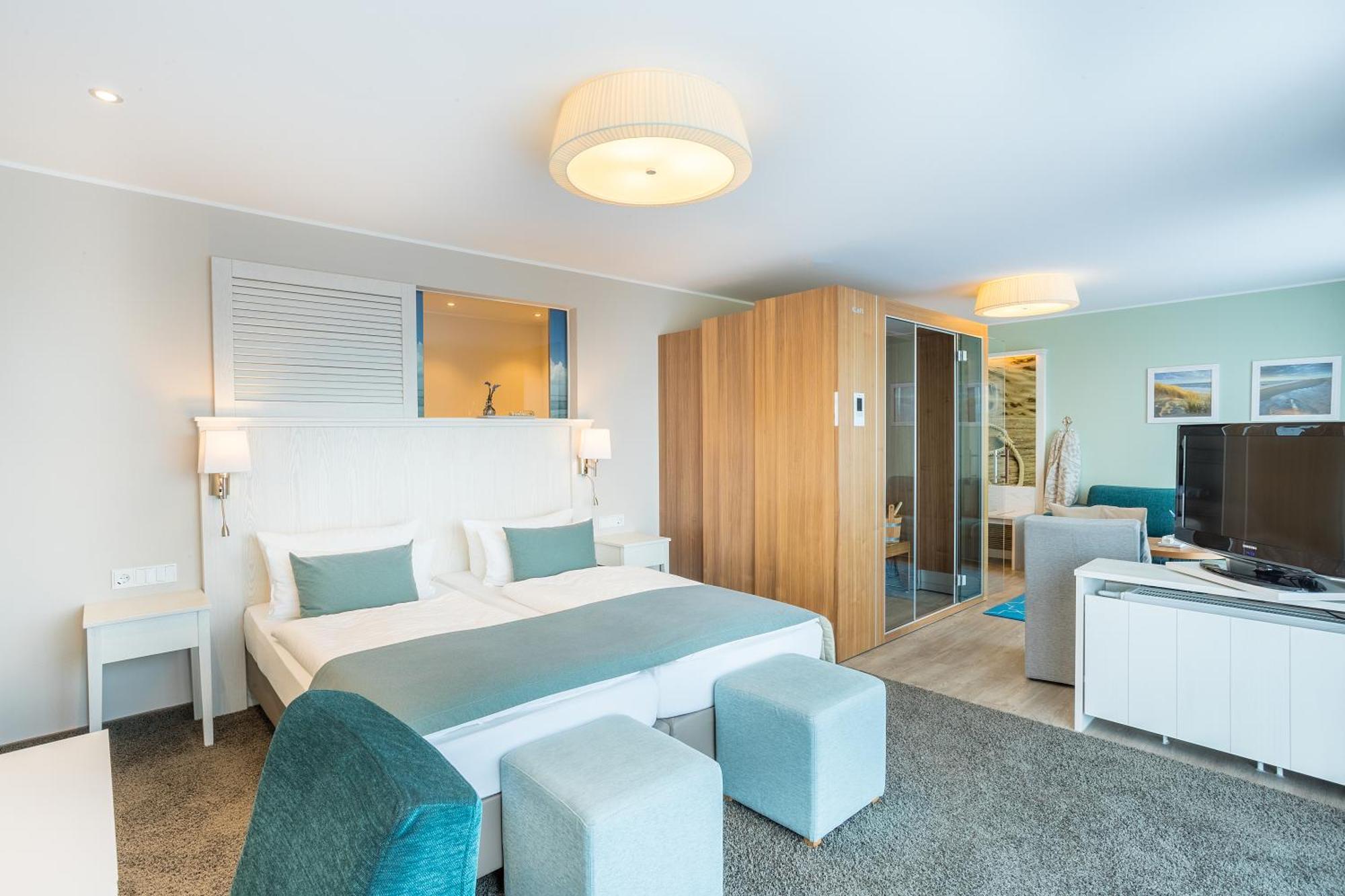 Wellness Suite Sauna