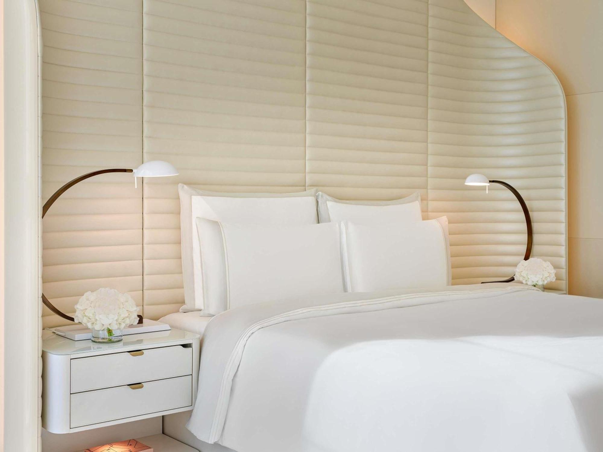 Fairmont Room,1588573525:JPEG