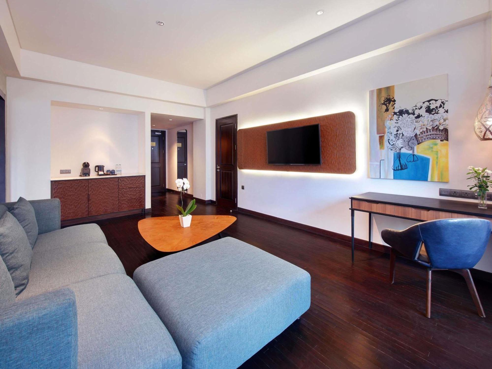Executive King Suite,1718566503:JPEG