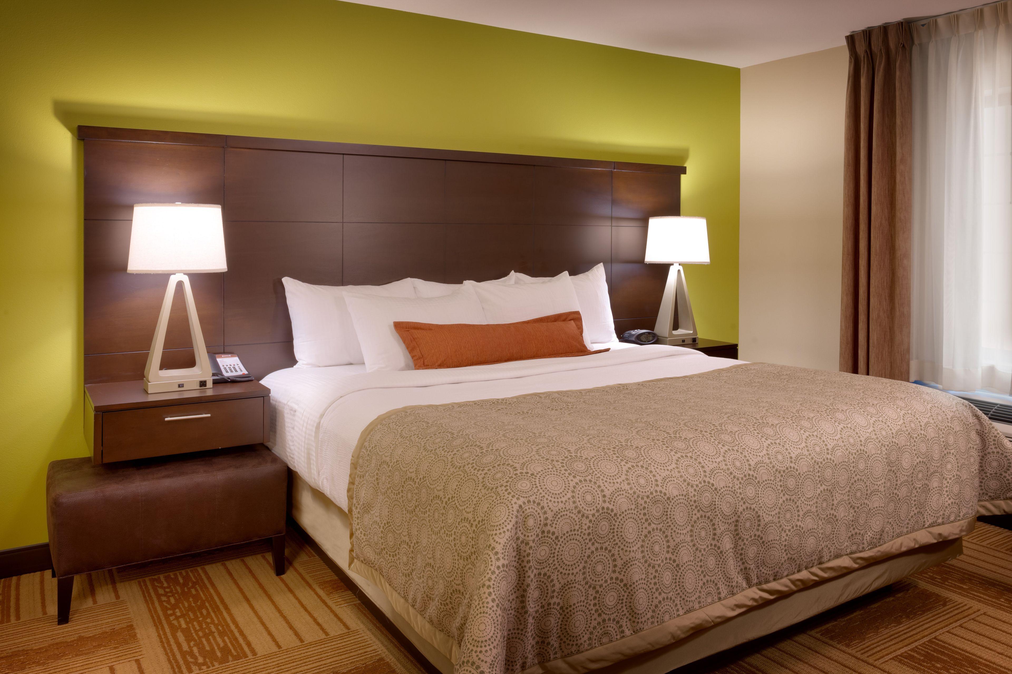 One-Bedroom Suite
