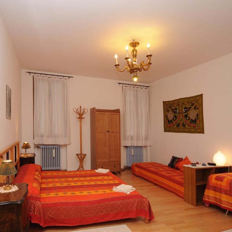Double Room with Shared Bathroom,173409825:JPEG