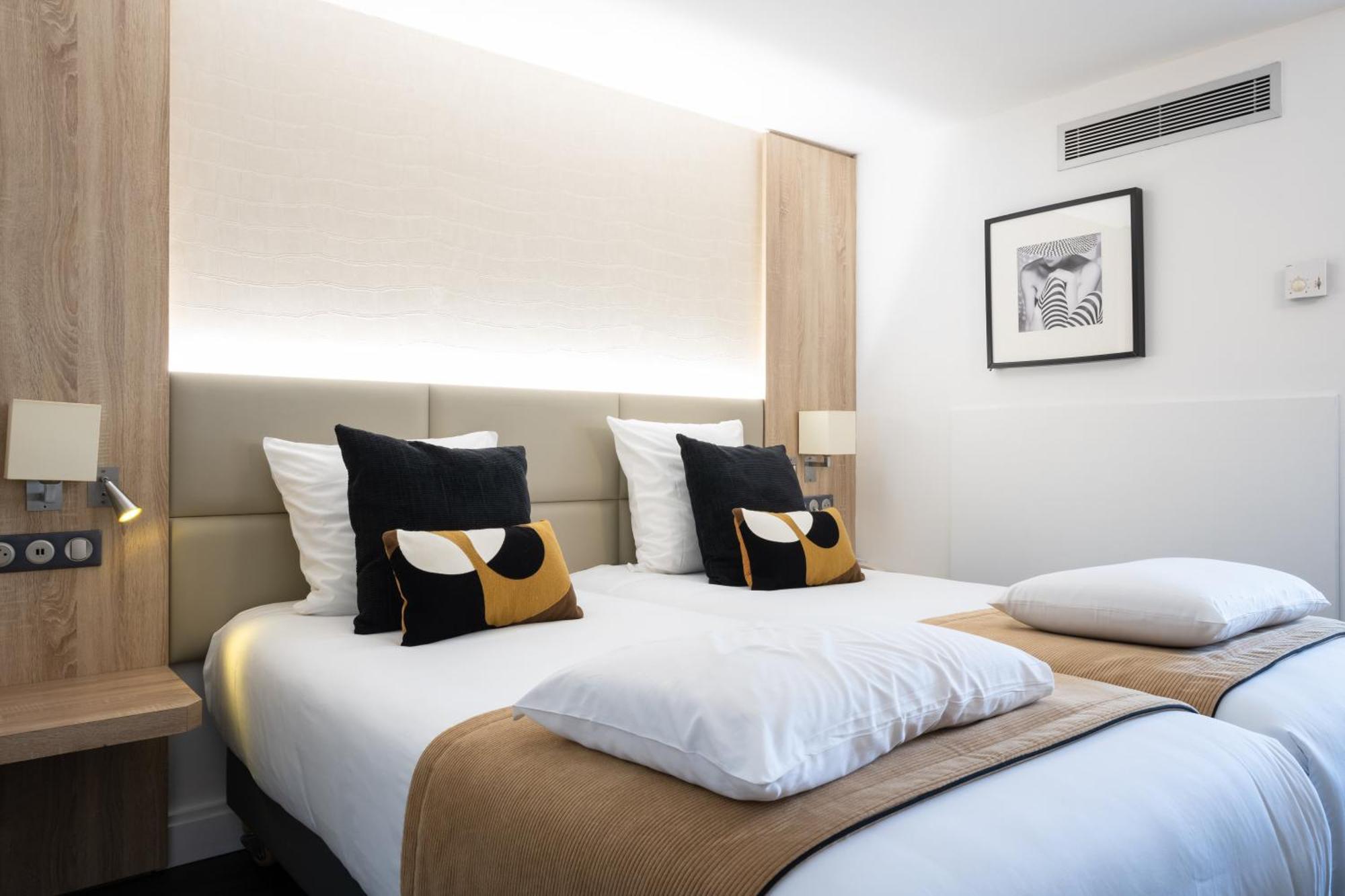 Twin Room