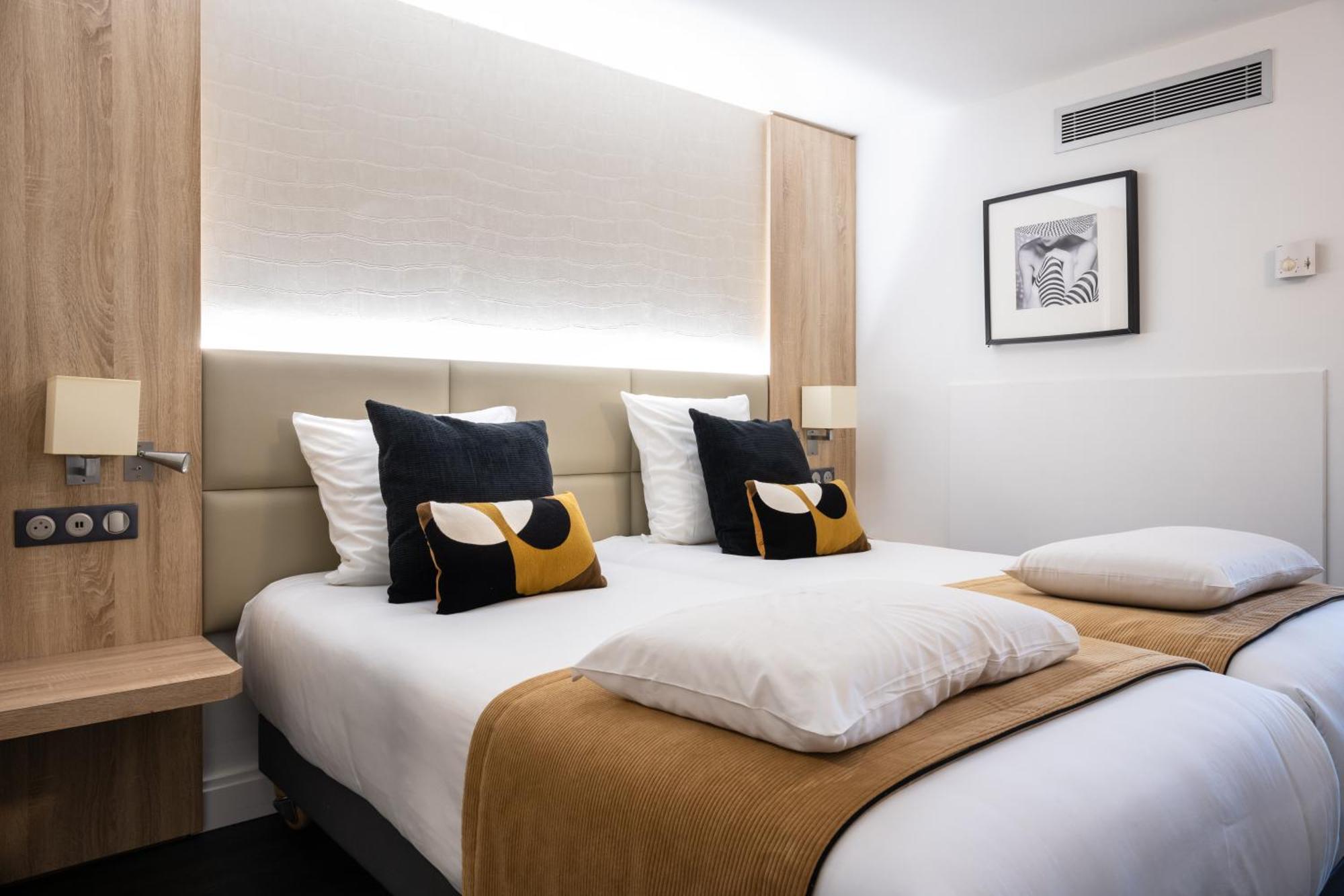 Twin Room
