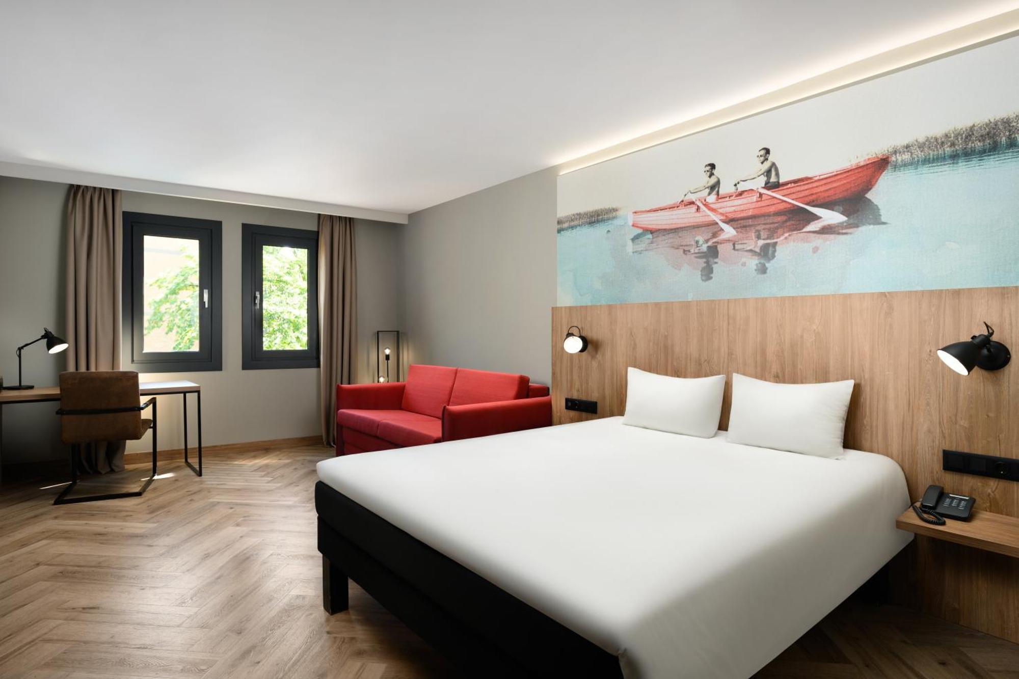 Superior Double Room,1729986915:JPEG
