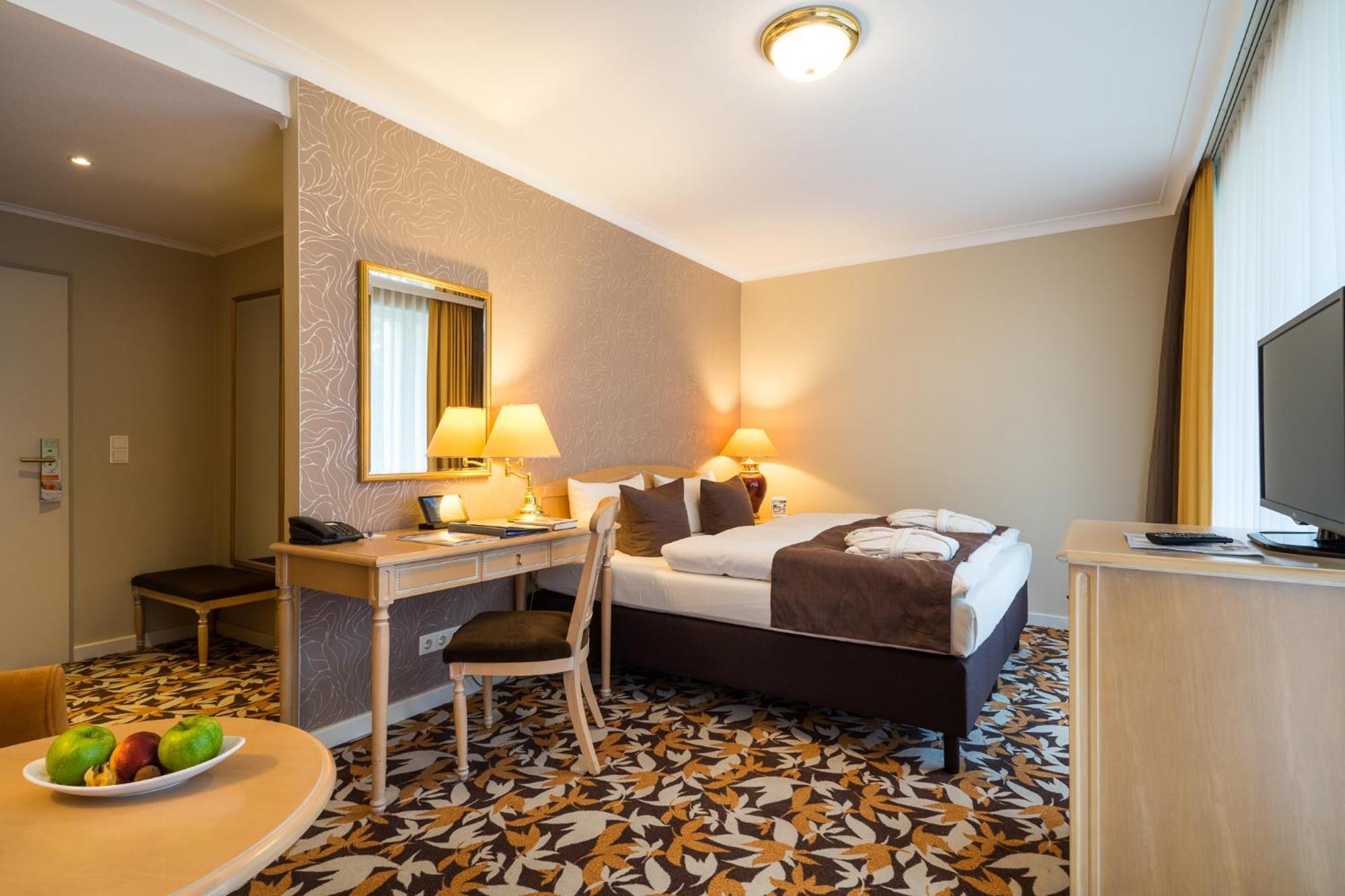 Double Room Main Building Promenade