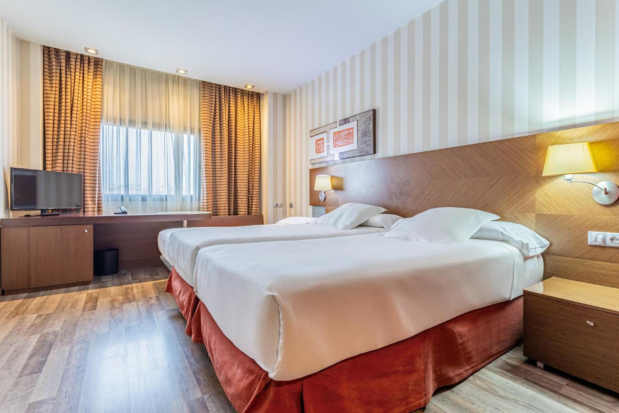 Classic Triple Room,1722890523:JPEG