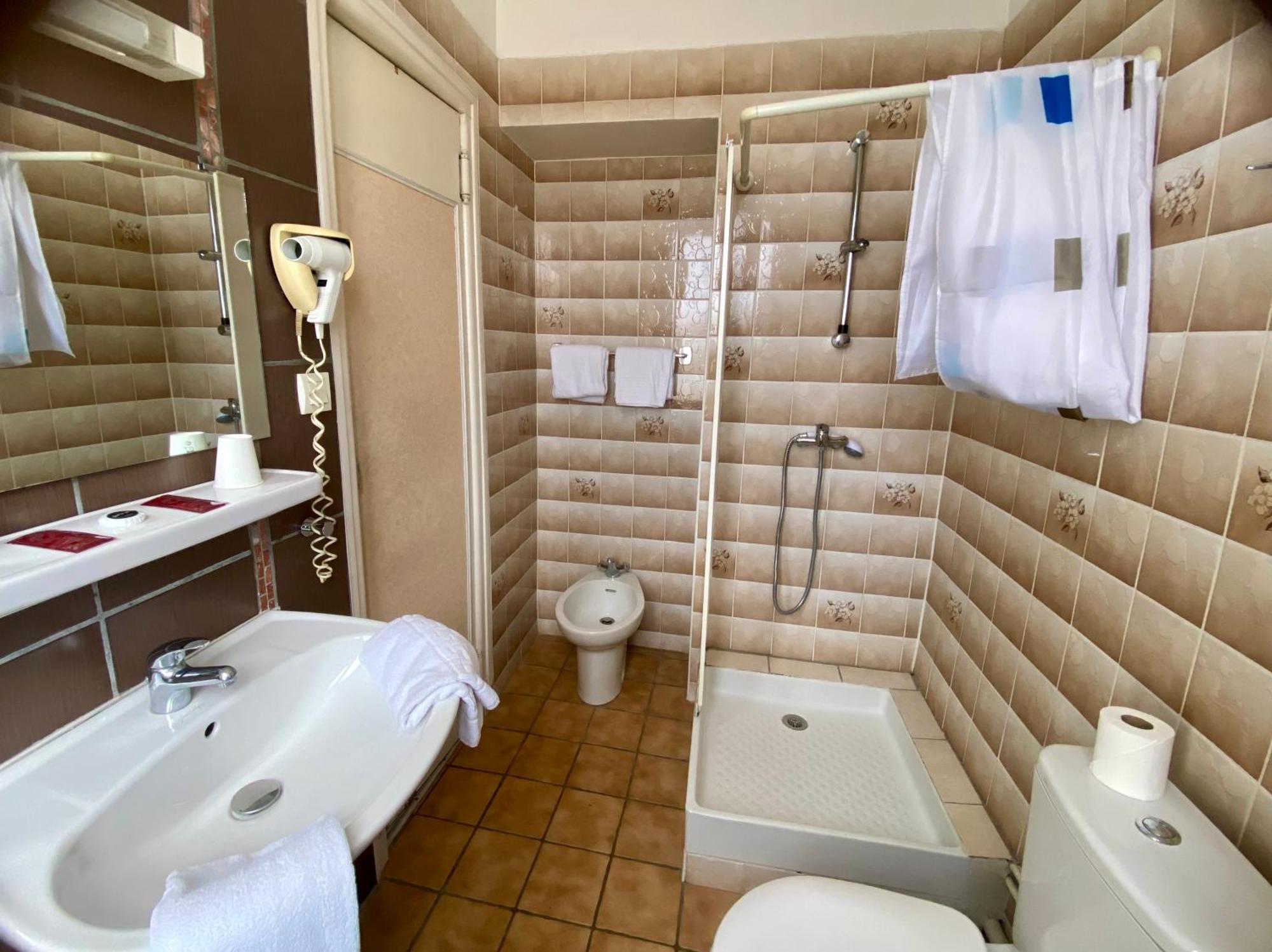 Double Room,1722894870:JPEG
