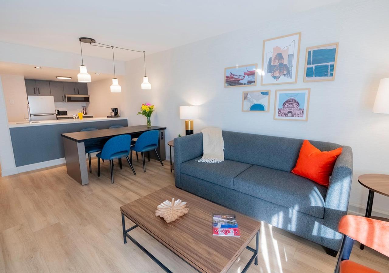 Two-Bedroom Deluxe Apartment Balcony