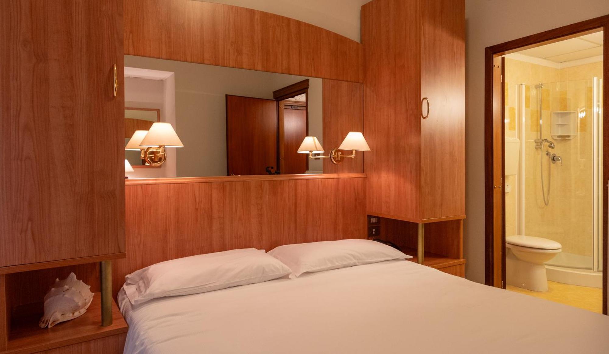 Double Room Partial Sea View