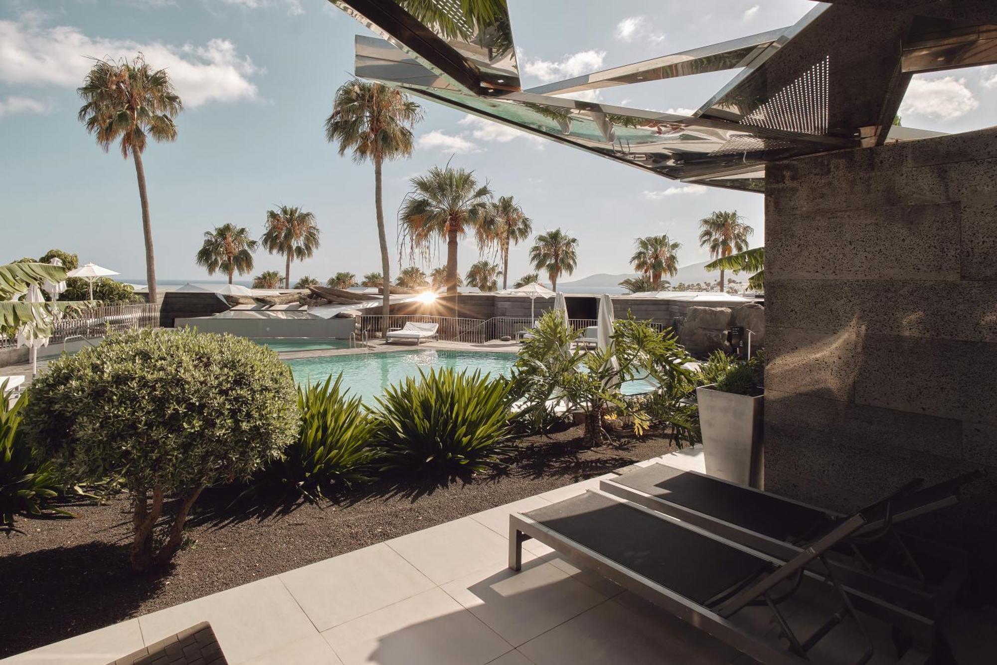 Junior Suite Pool View 2 Guests