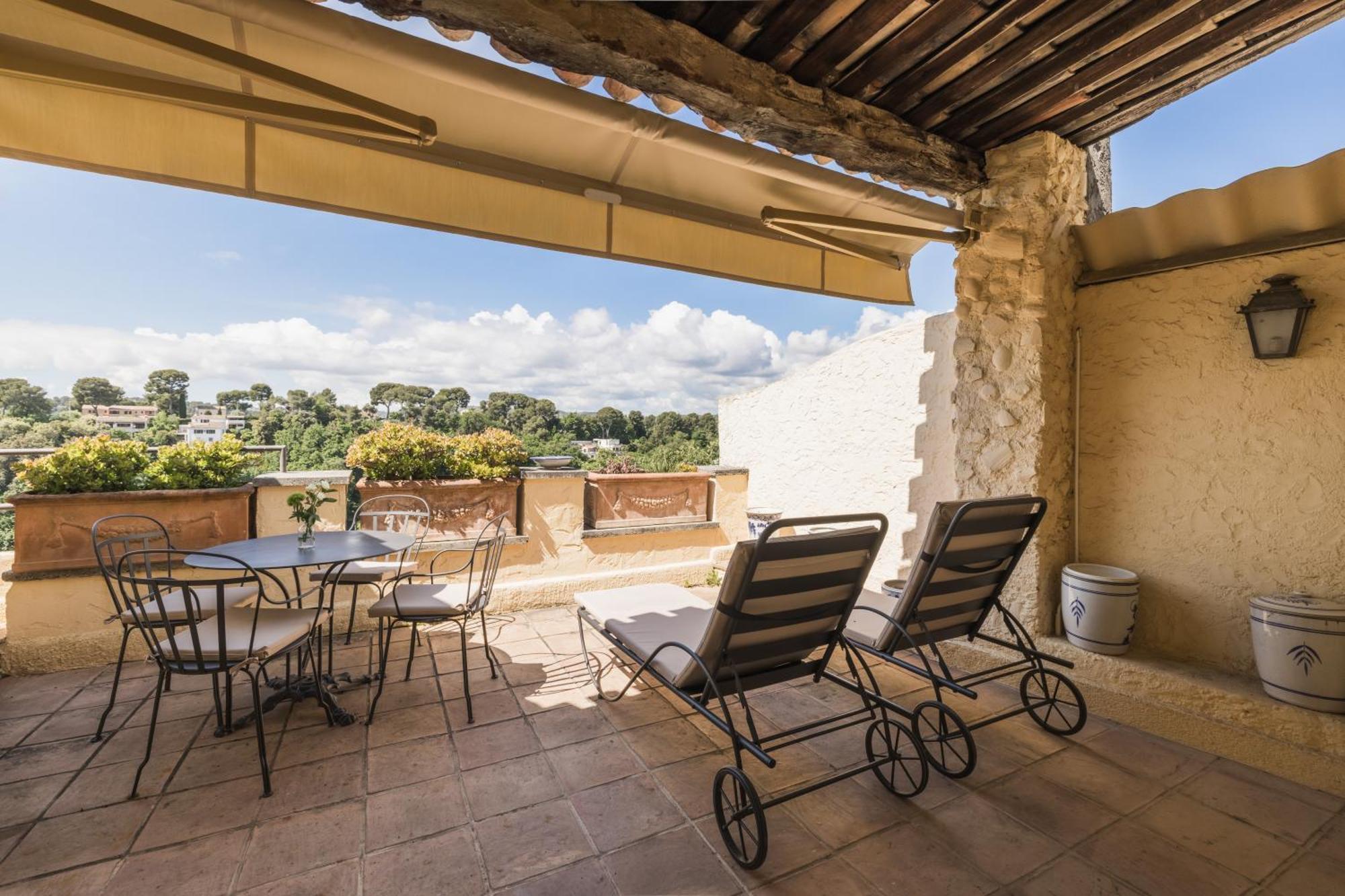 Junior Suite Balcony