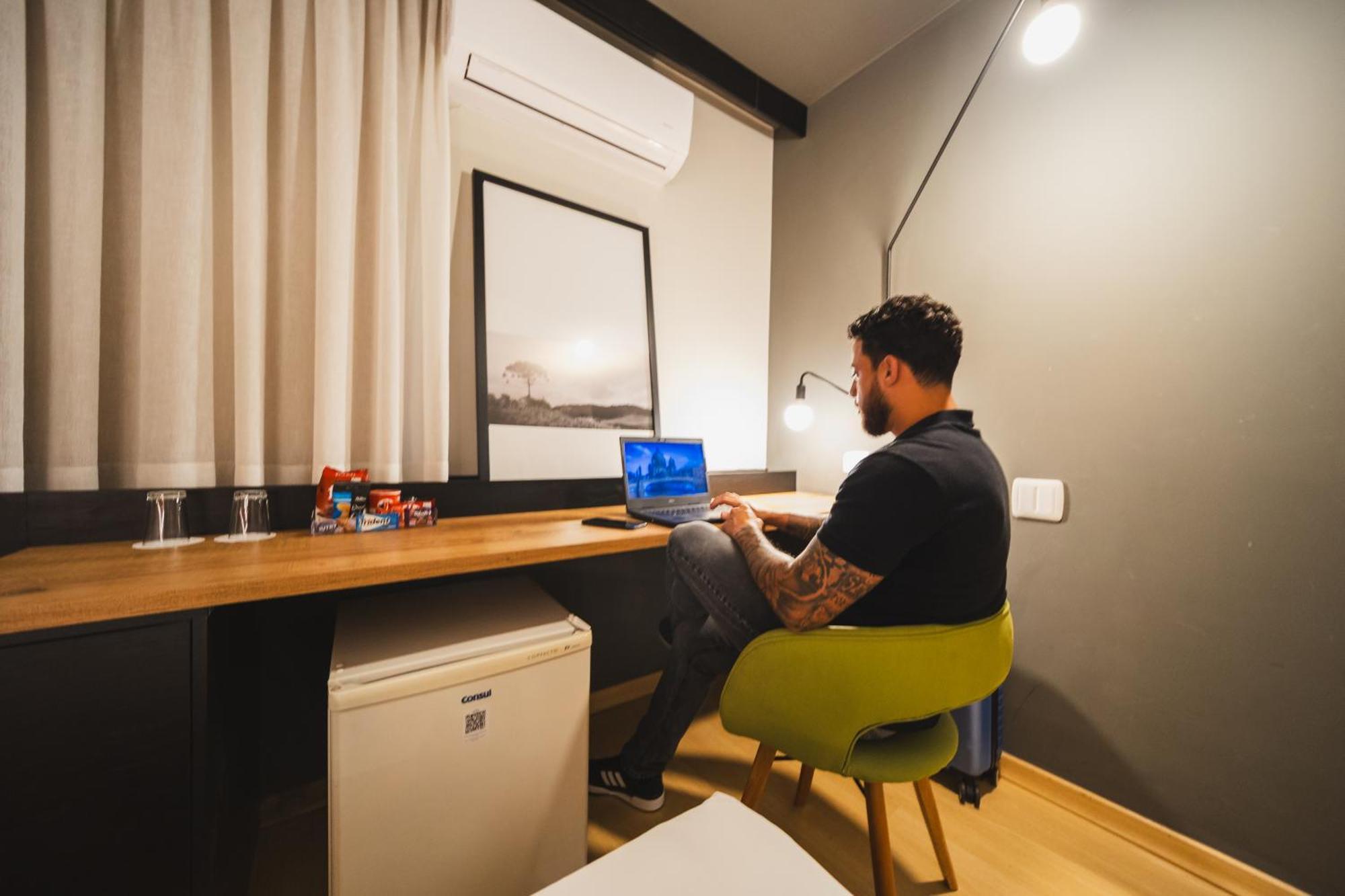 Standard Twin Apartment