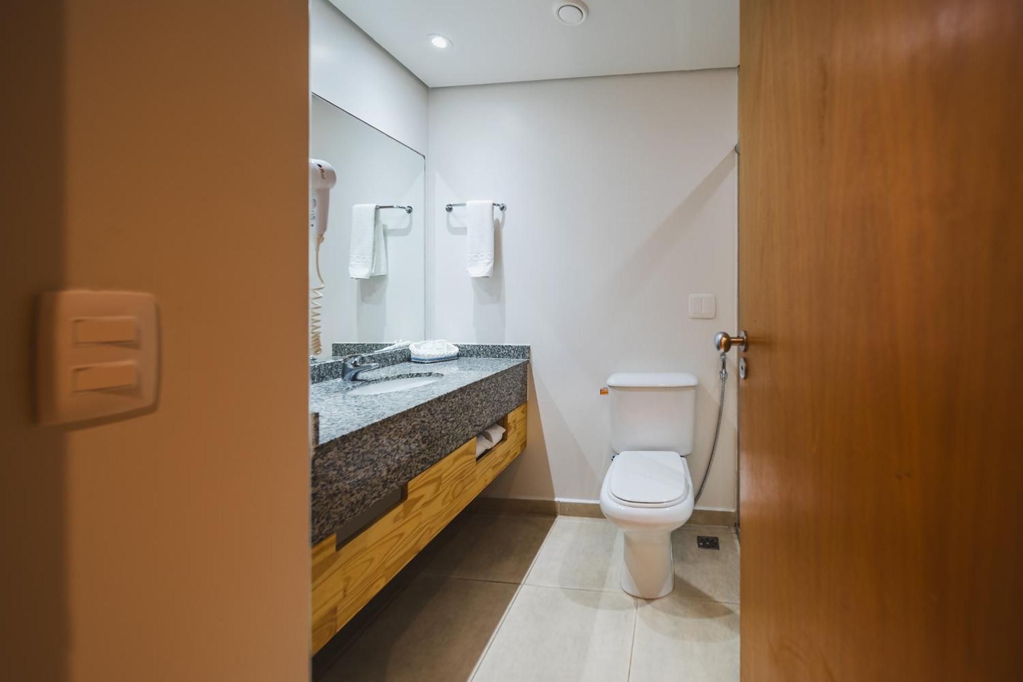 Quarto Duplo Standard