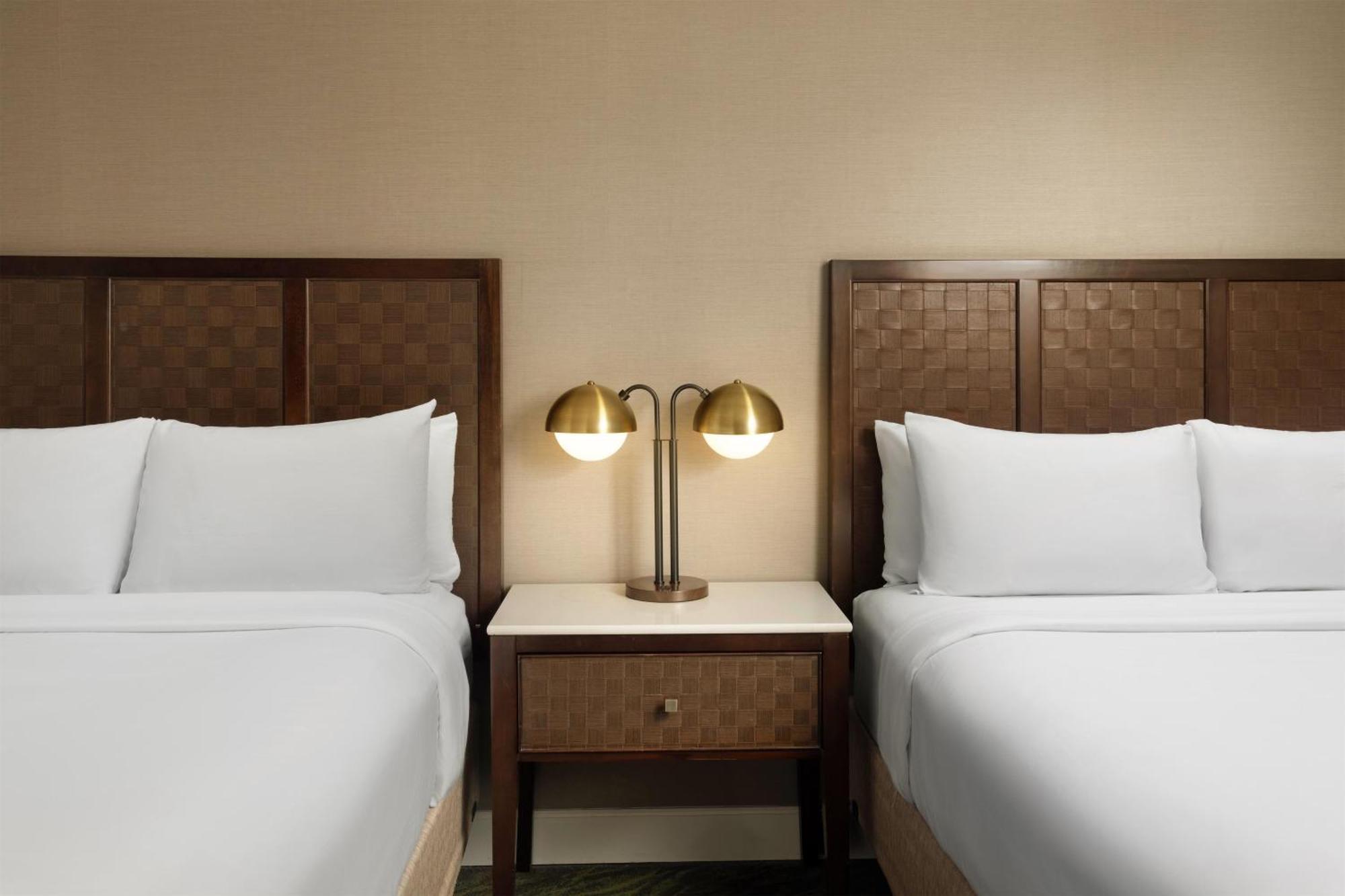 Queen Room Two Queen Beds Non-Smoking