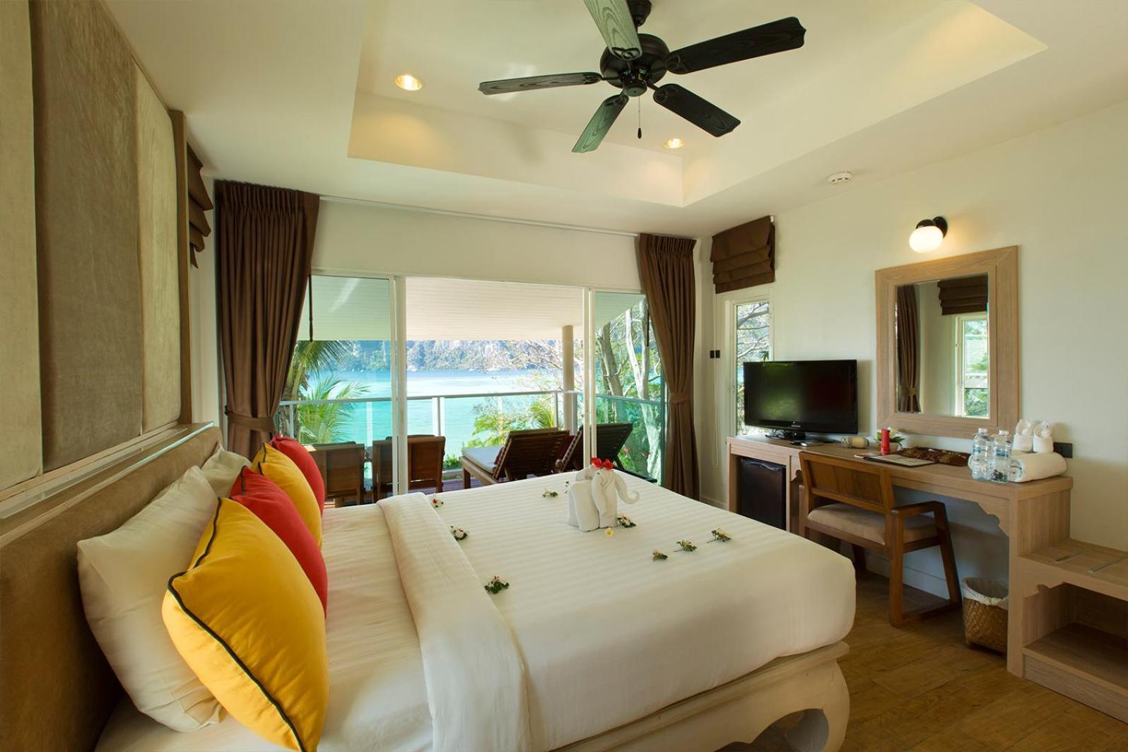 Premier Grand Deluxe Villa Sea View