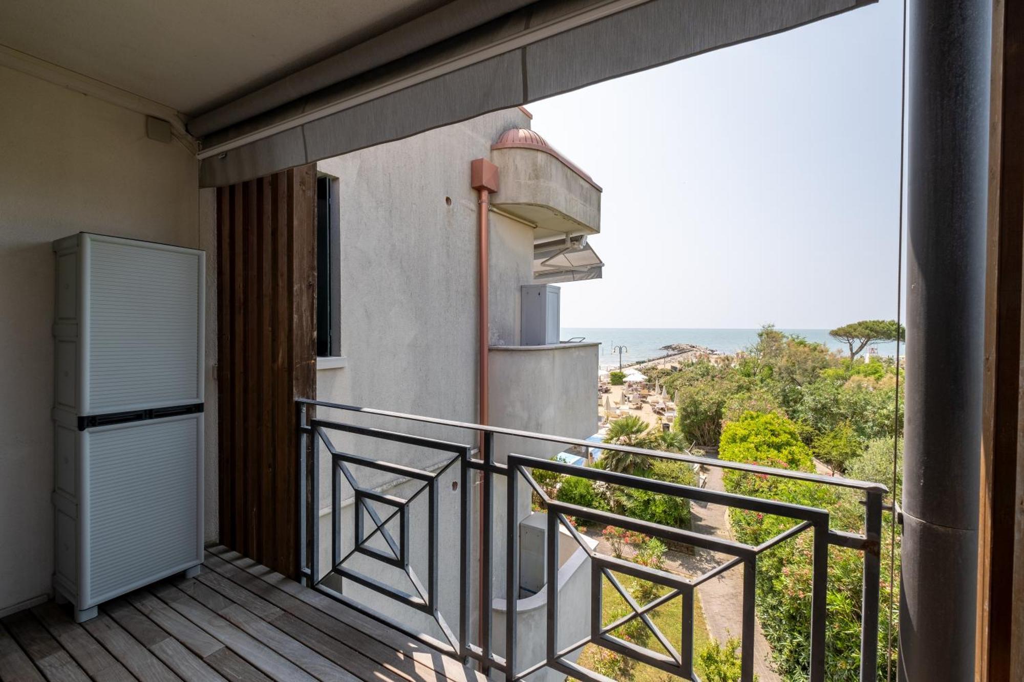 Studio Balcony Front Sea View