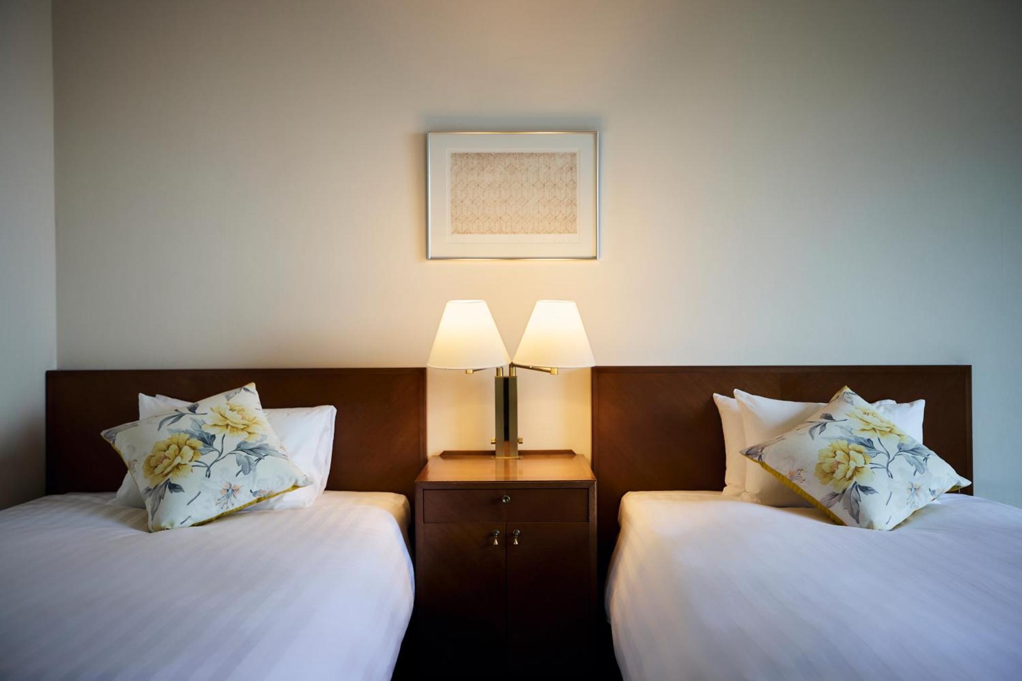 Superior Twin Room Lake View