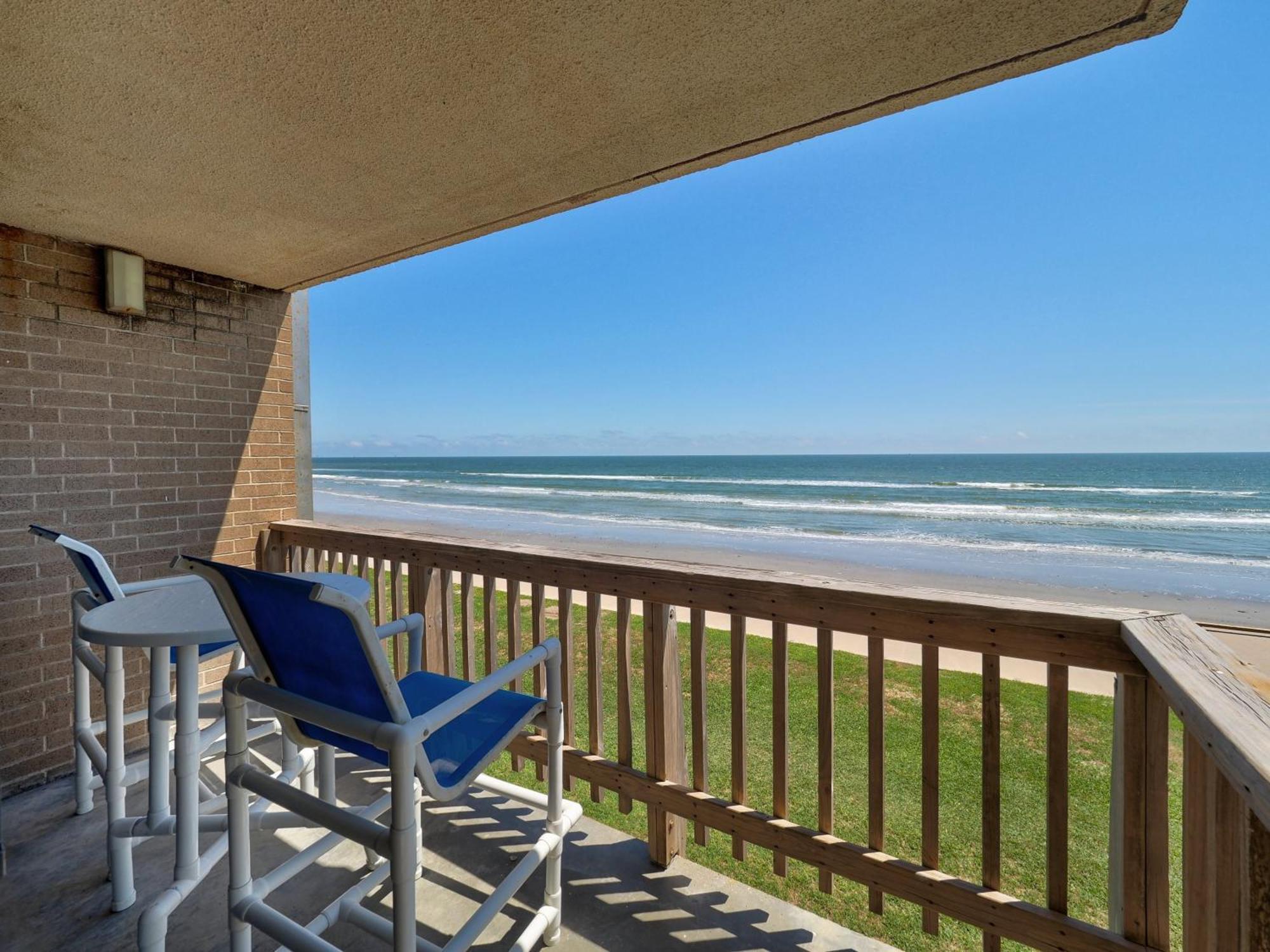 Two Bedroom Two Bath Apartment Beach Front
