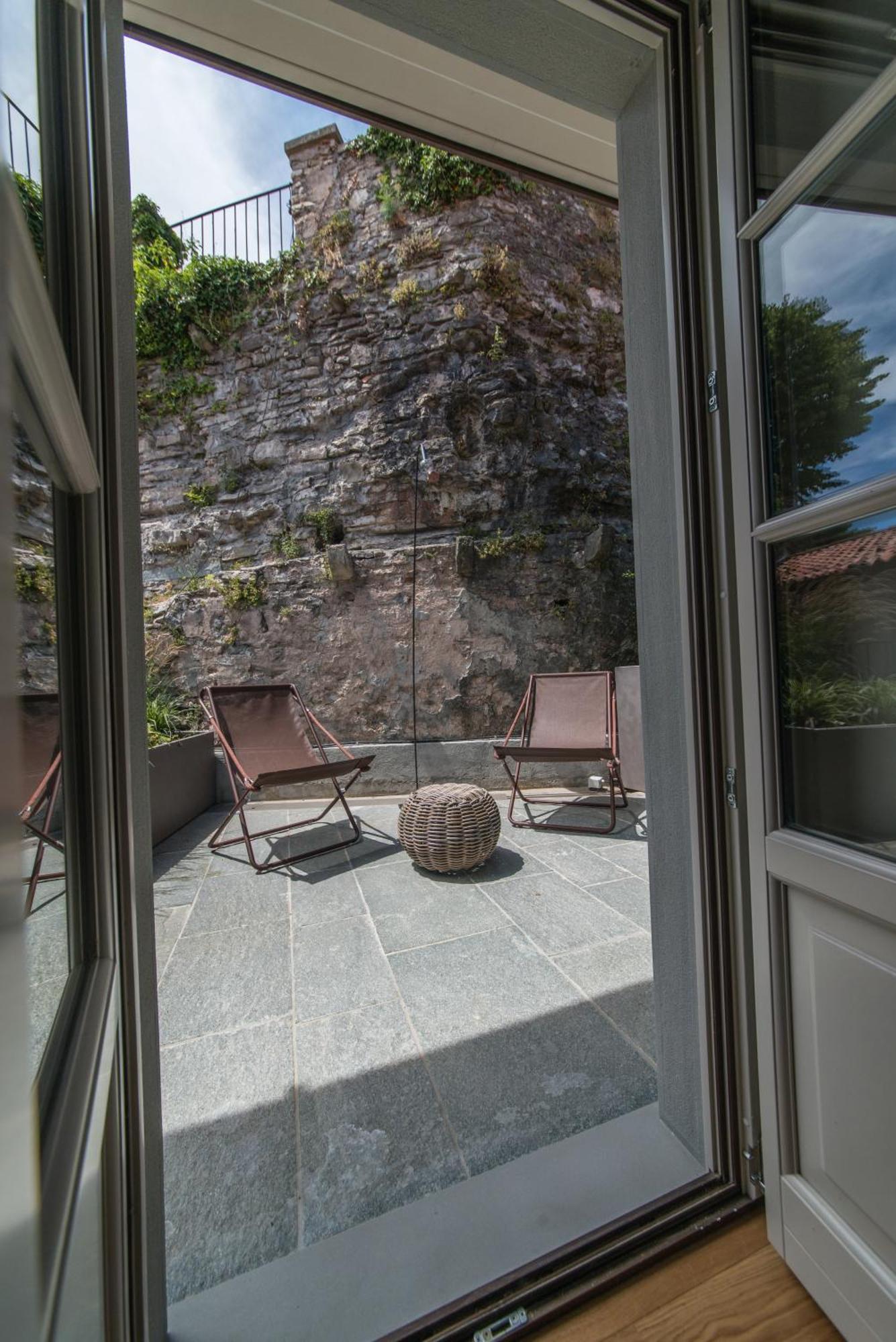 Deluxe Double Room Garden View