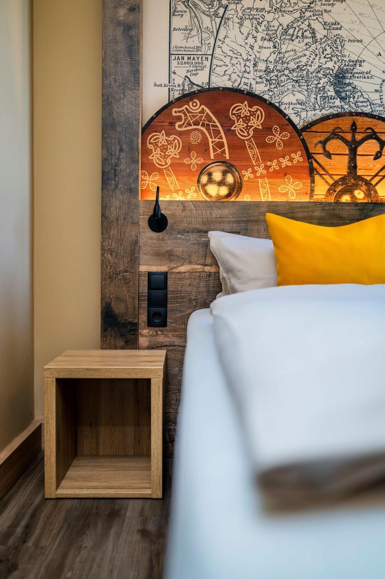 Family Suite Landside