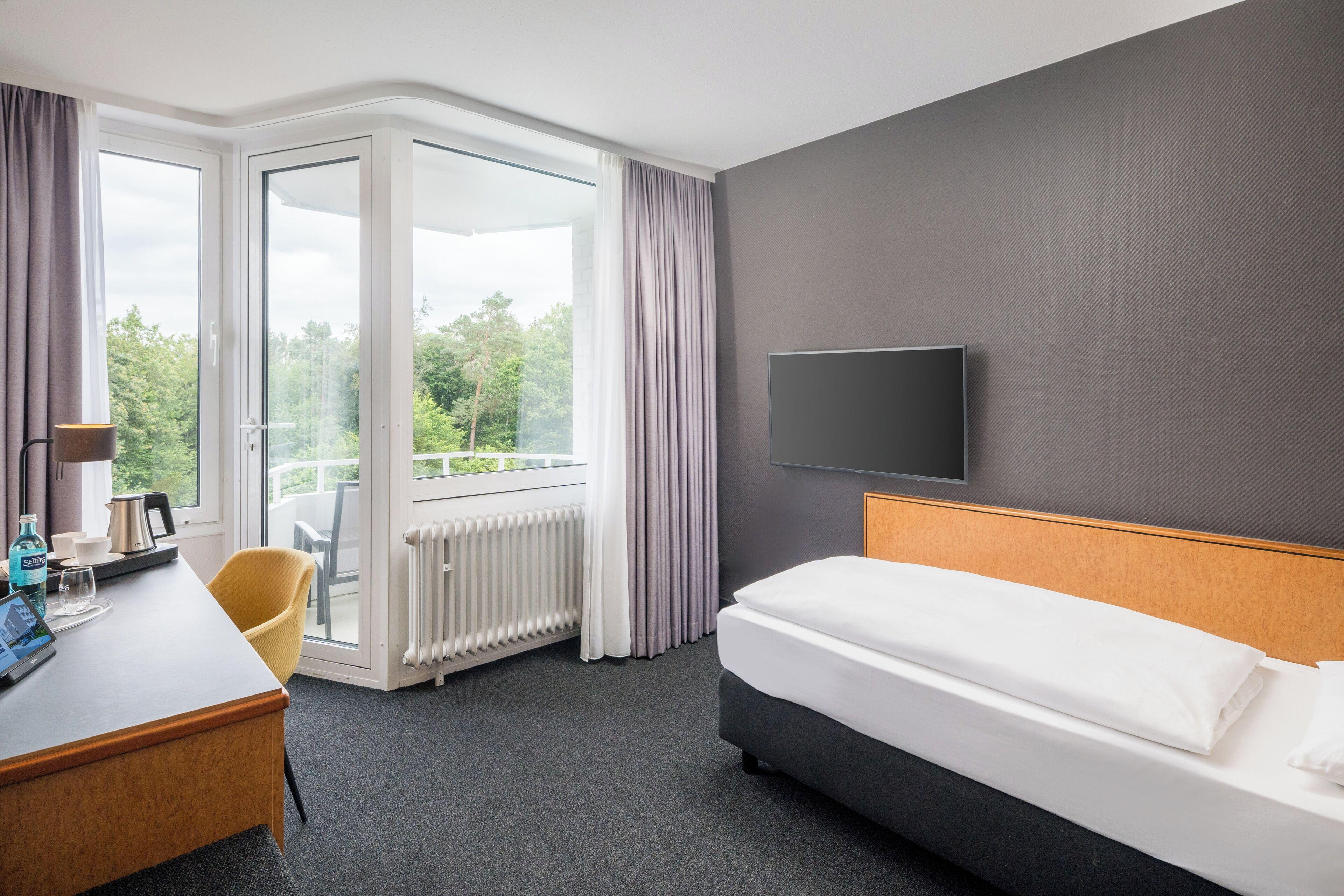 Standard Single Room