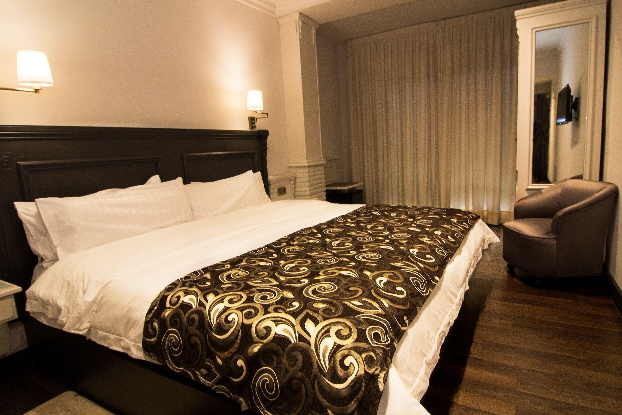 Deluxe Single Room