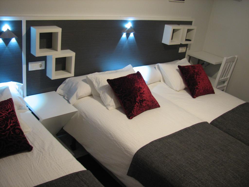 Triple Room Private Bathroom