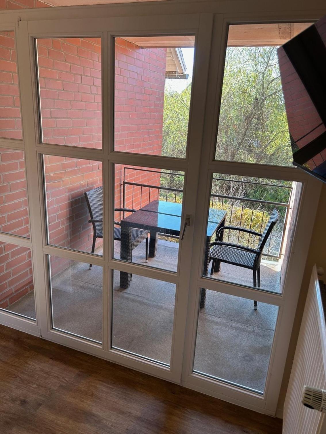 Family Room,1729978871:JPEG