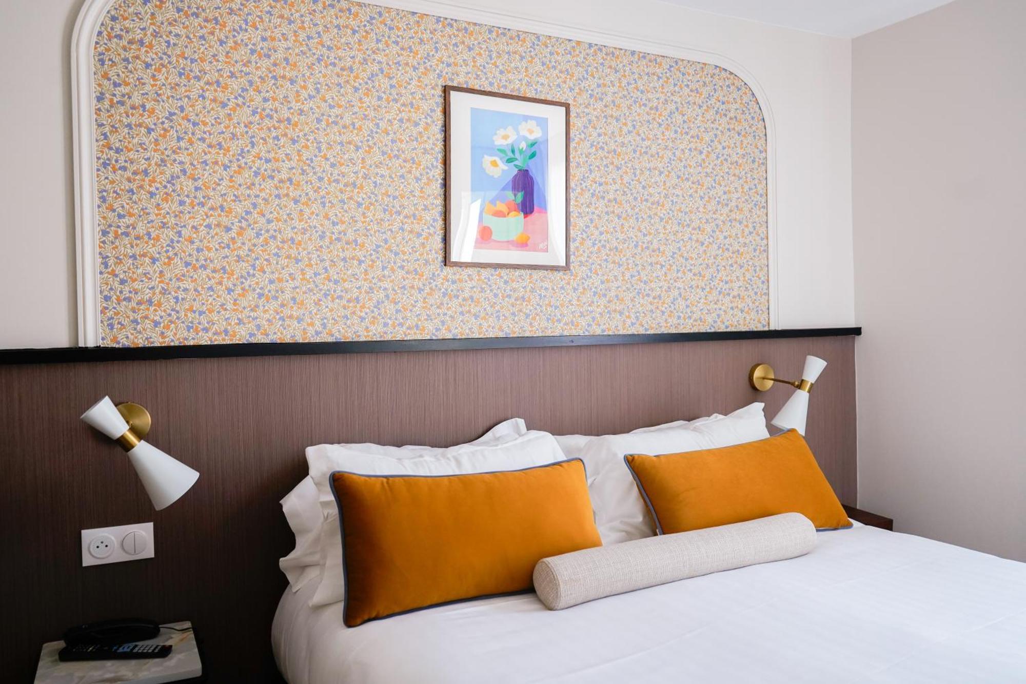 Double Room with Balcony,1729981598:JPEG