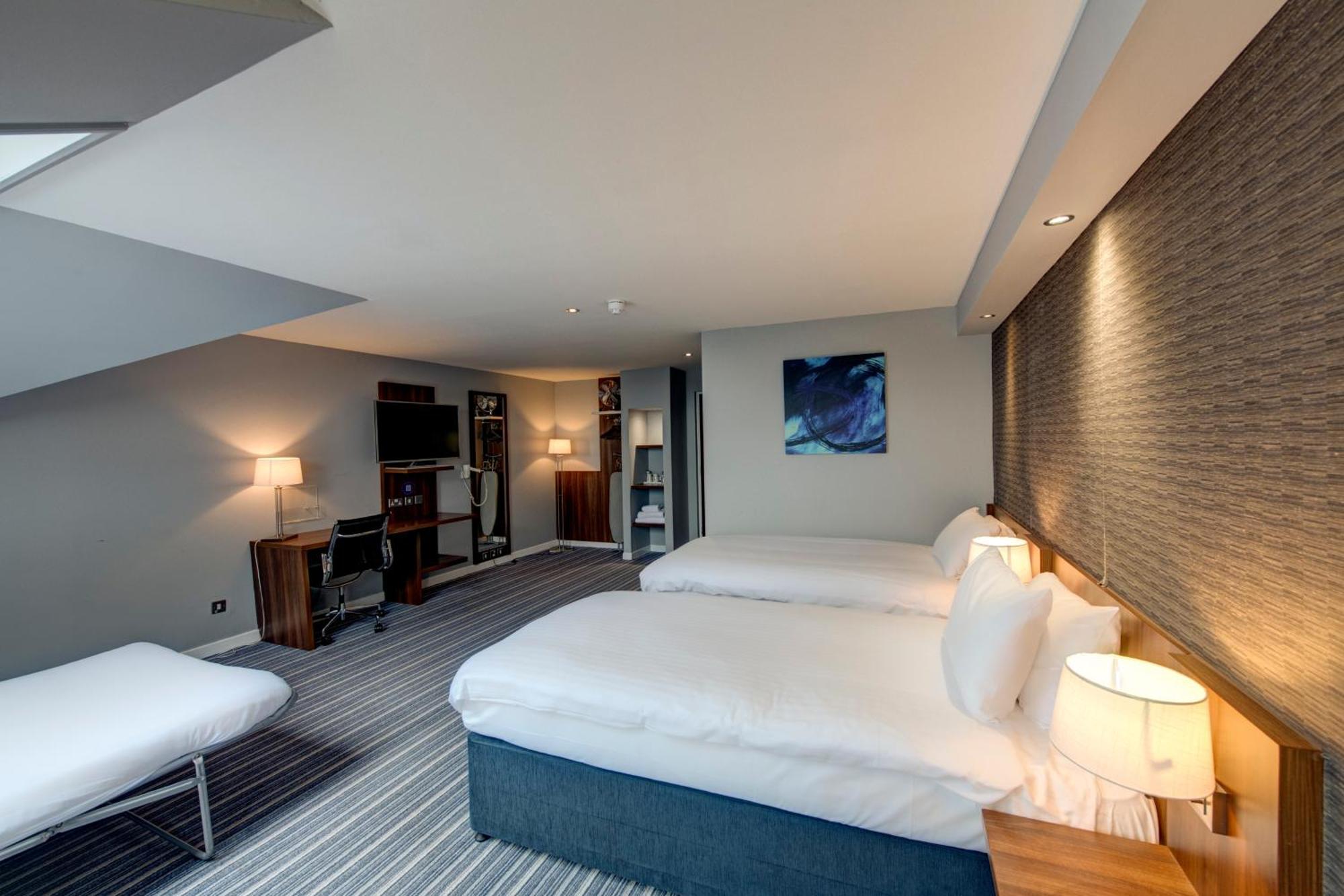 Twin Room Sofa Bed Hot Accessible