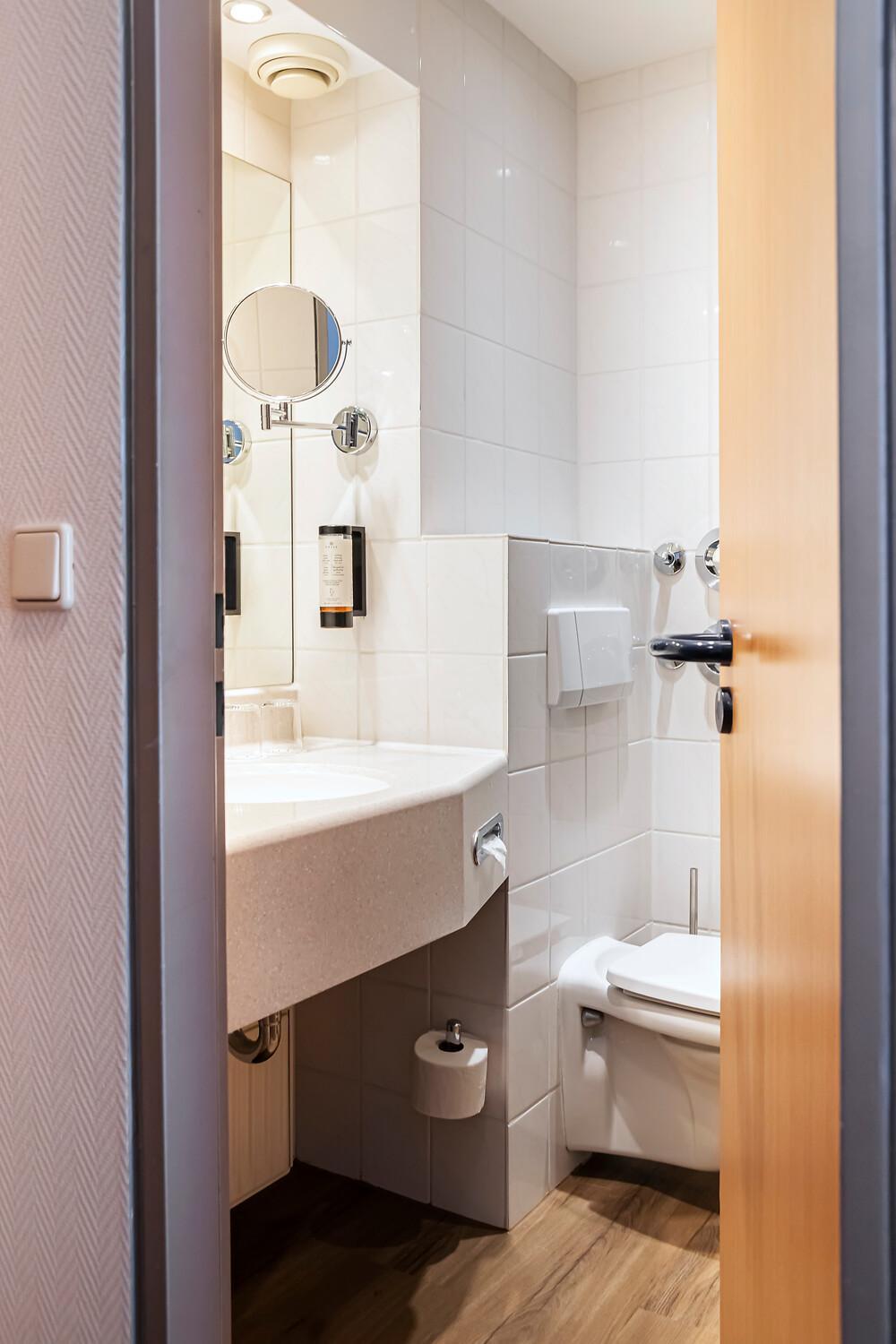 Triple Room,1729982813:JPEG