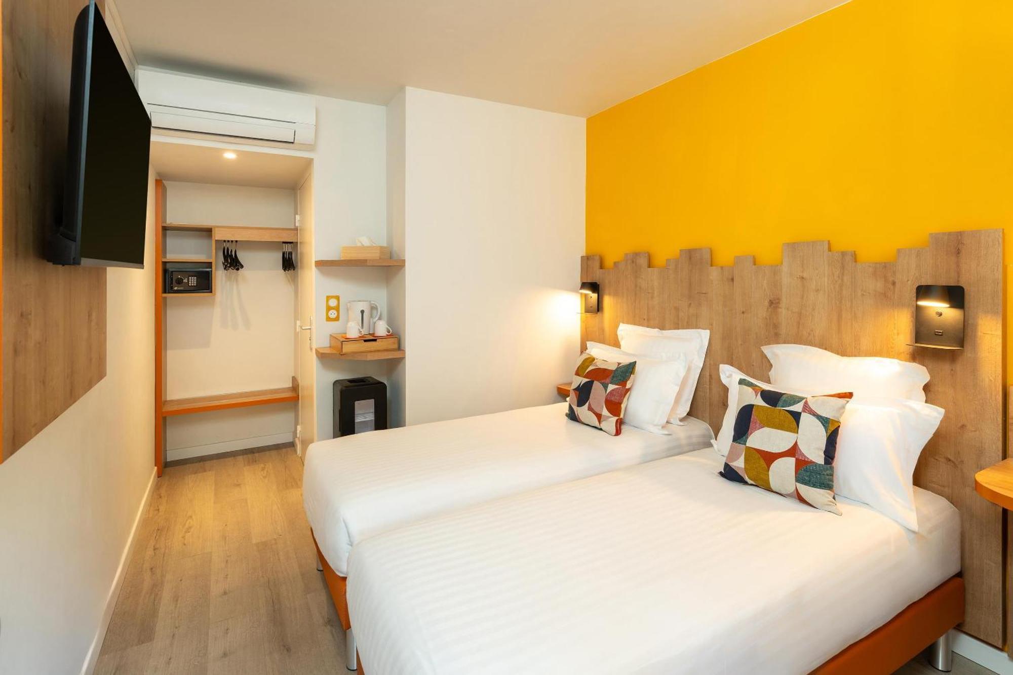 Standard Twin Room Non-Smoking