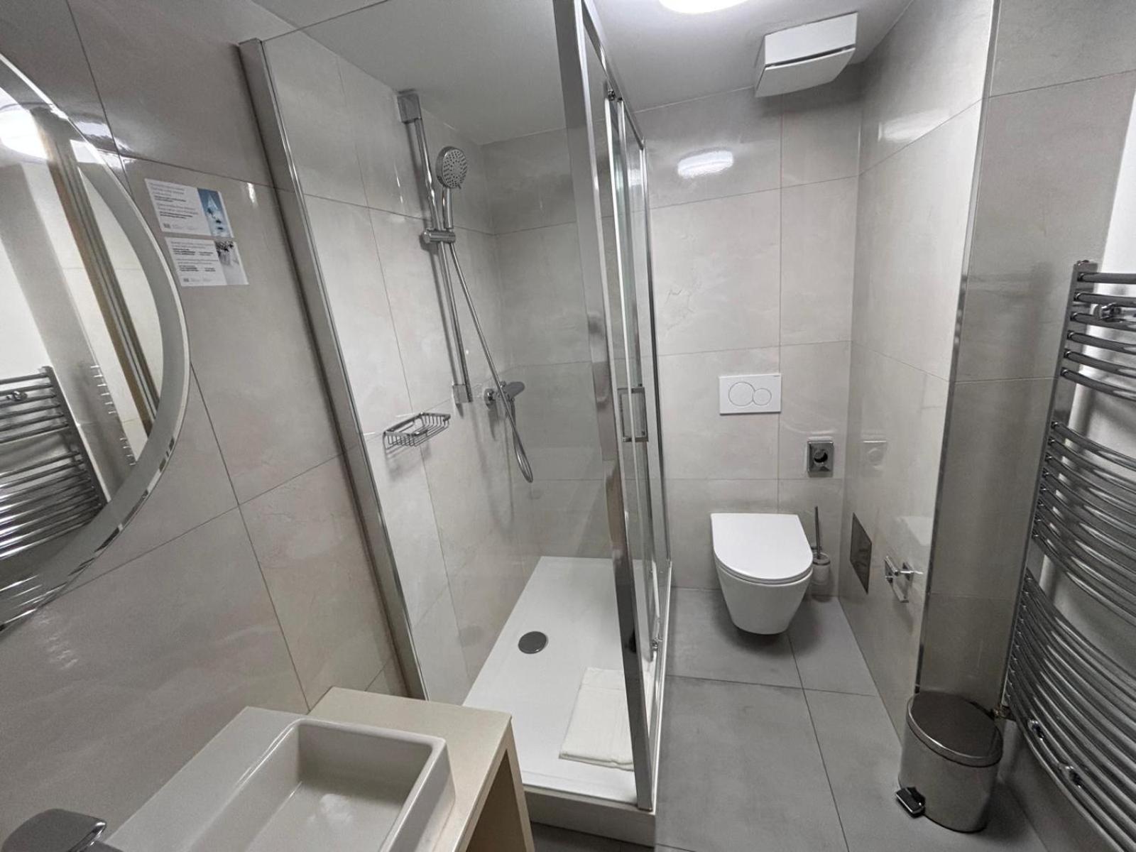 Double Room Terrace,1729989040:JPEG