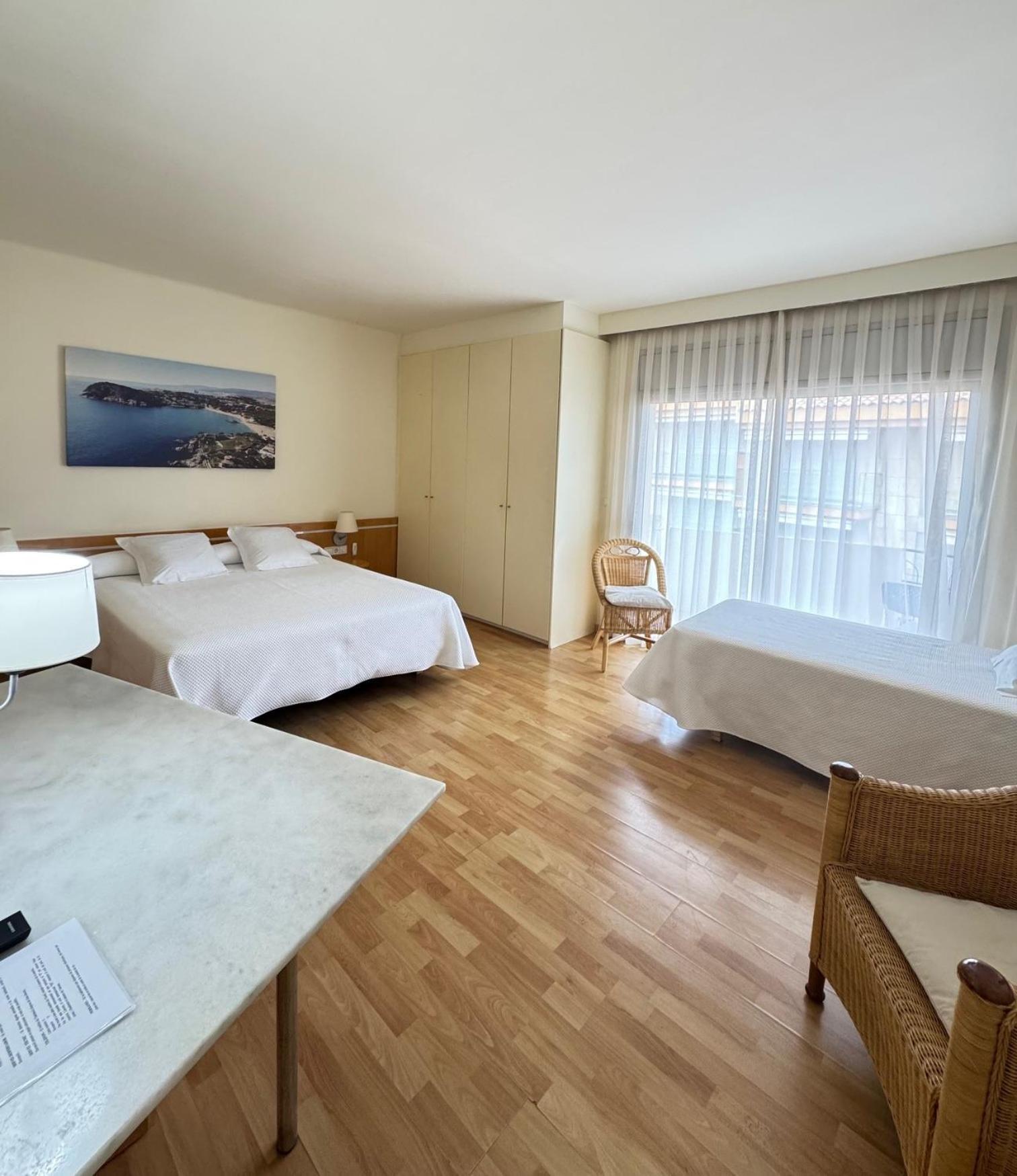 Triple Room Balcony