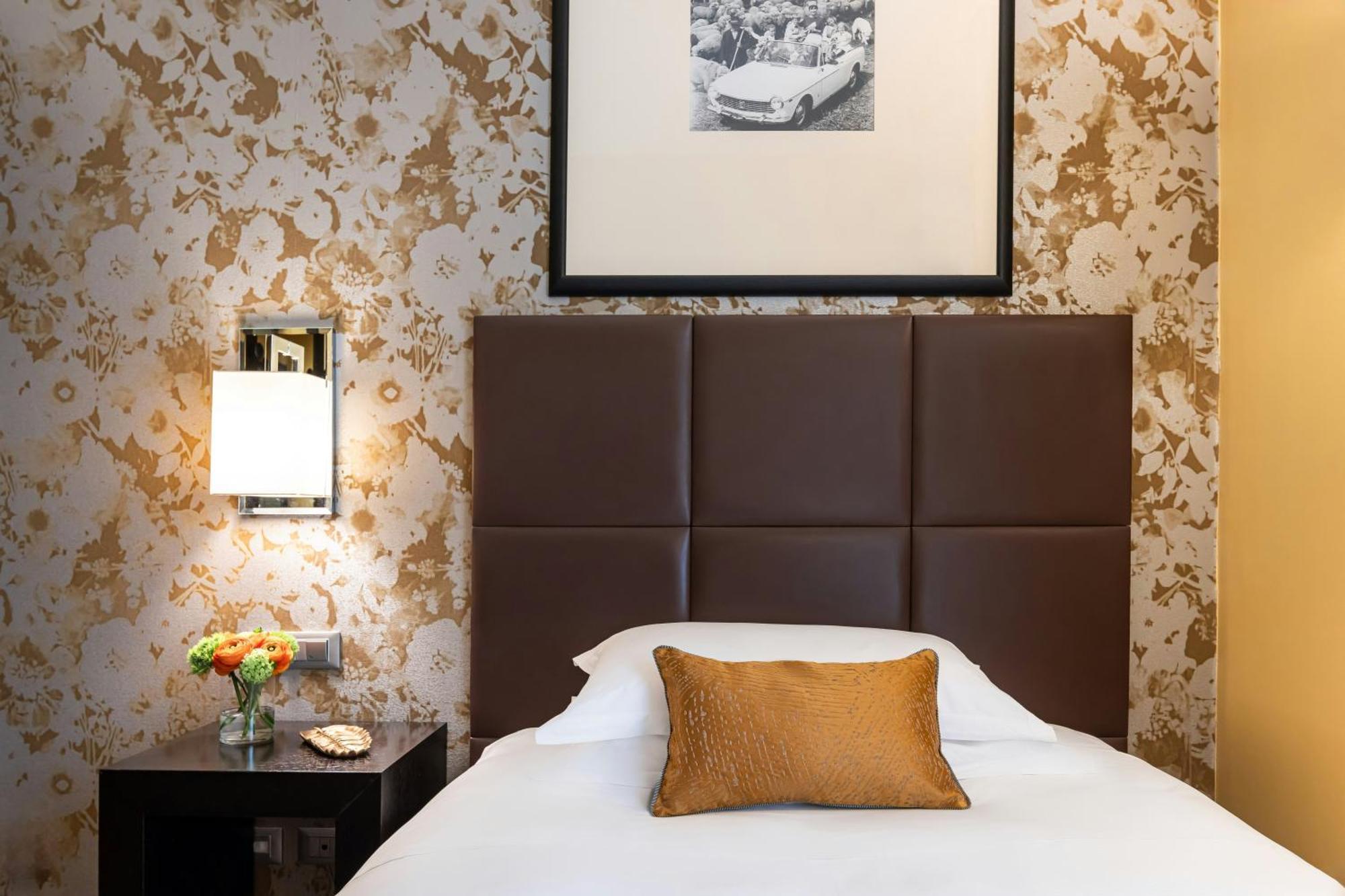 Classic Single Room