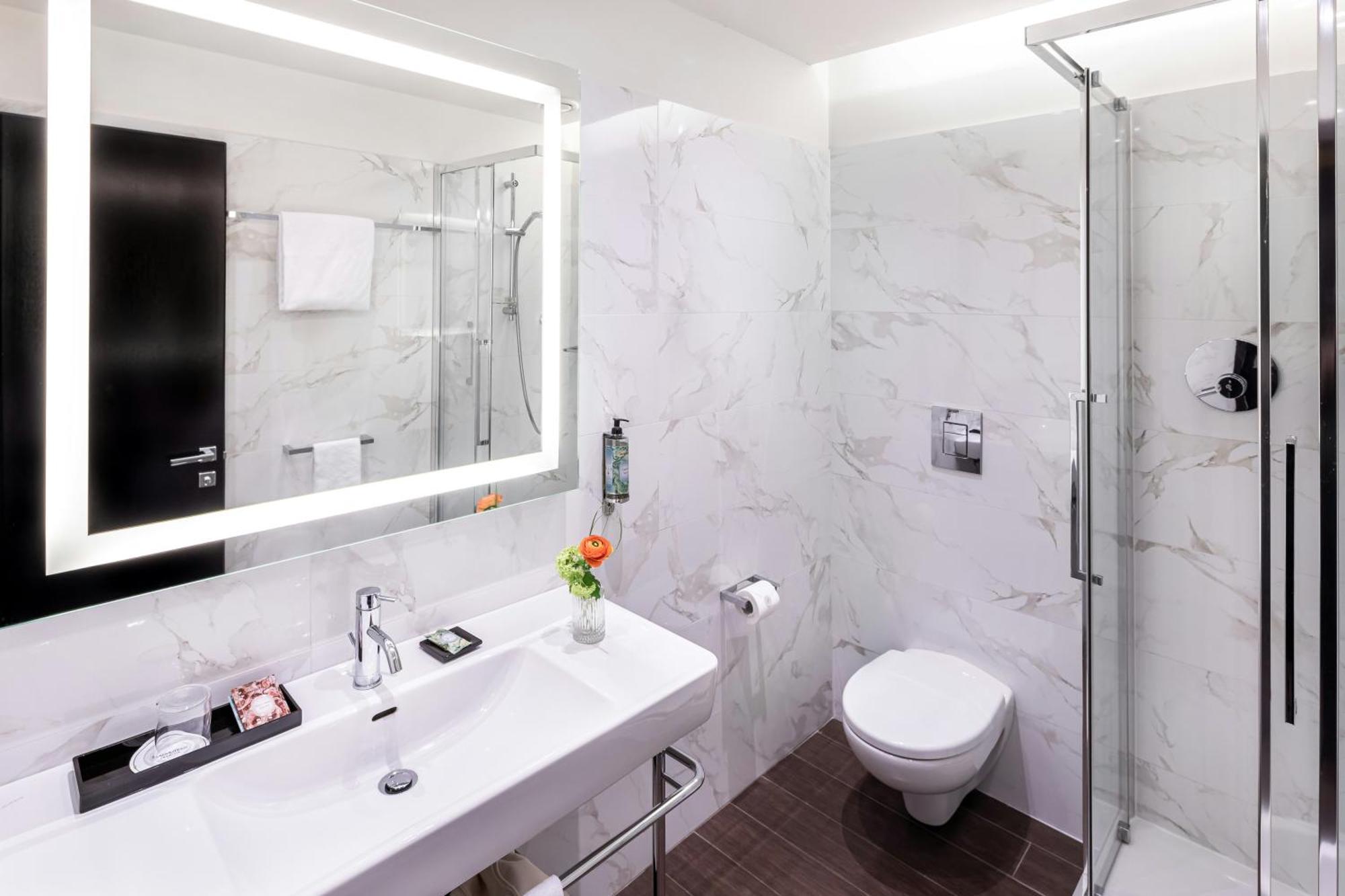 Superior Double or Twin Room,1729992382:JPEG