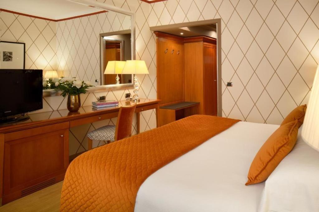Superior Double or Twin Room,1729992684:JPEG
