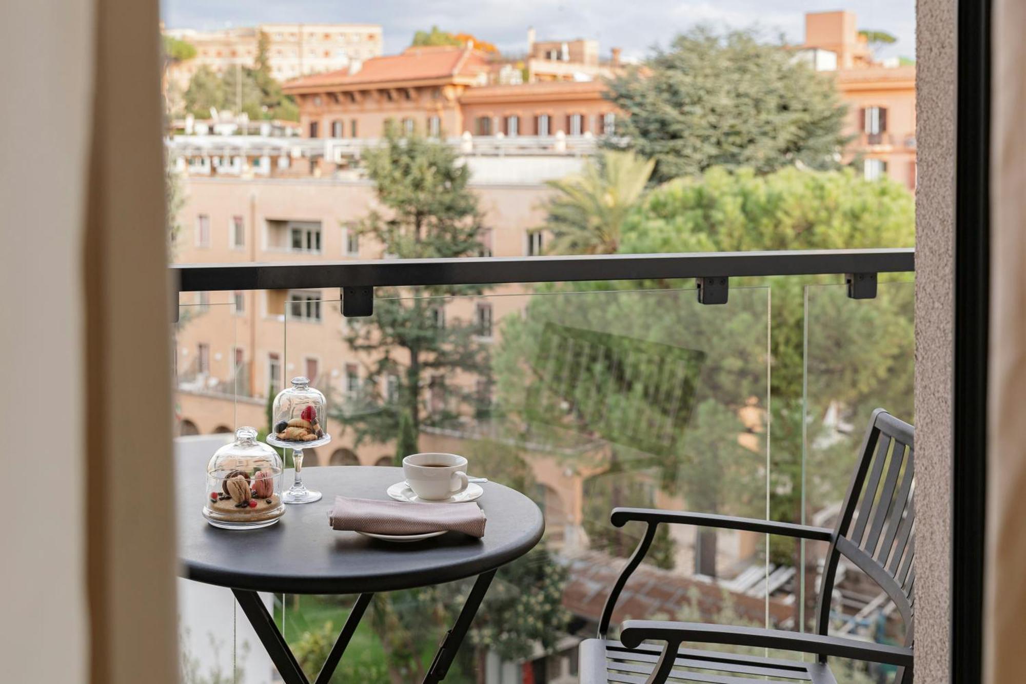 Deluxe Double or Twin Room Balcony