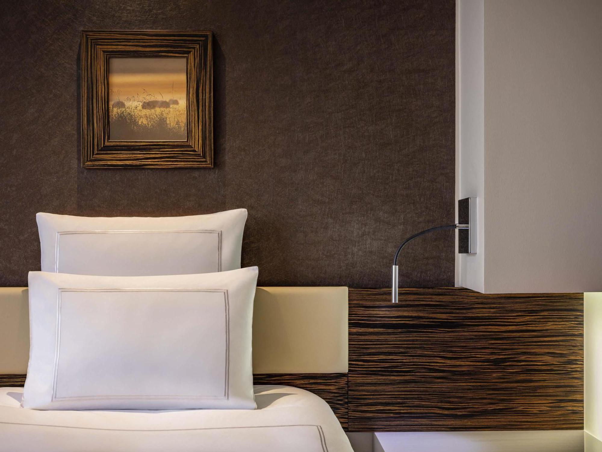 Swiss Advantage Twin Room Accessible