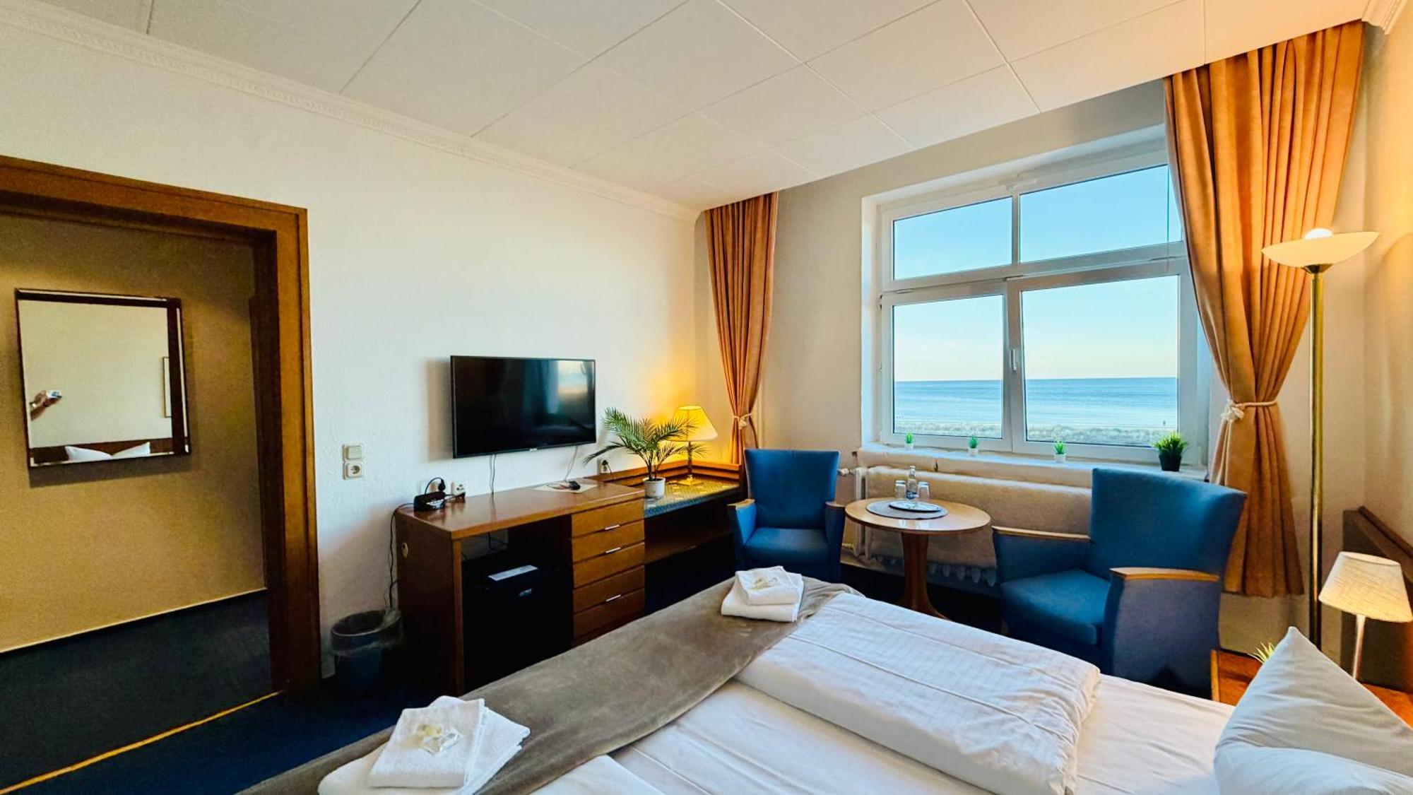 Double Room,1730012140:JPEG